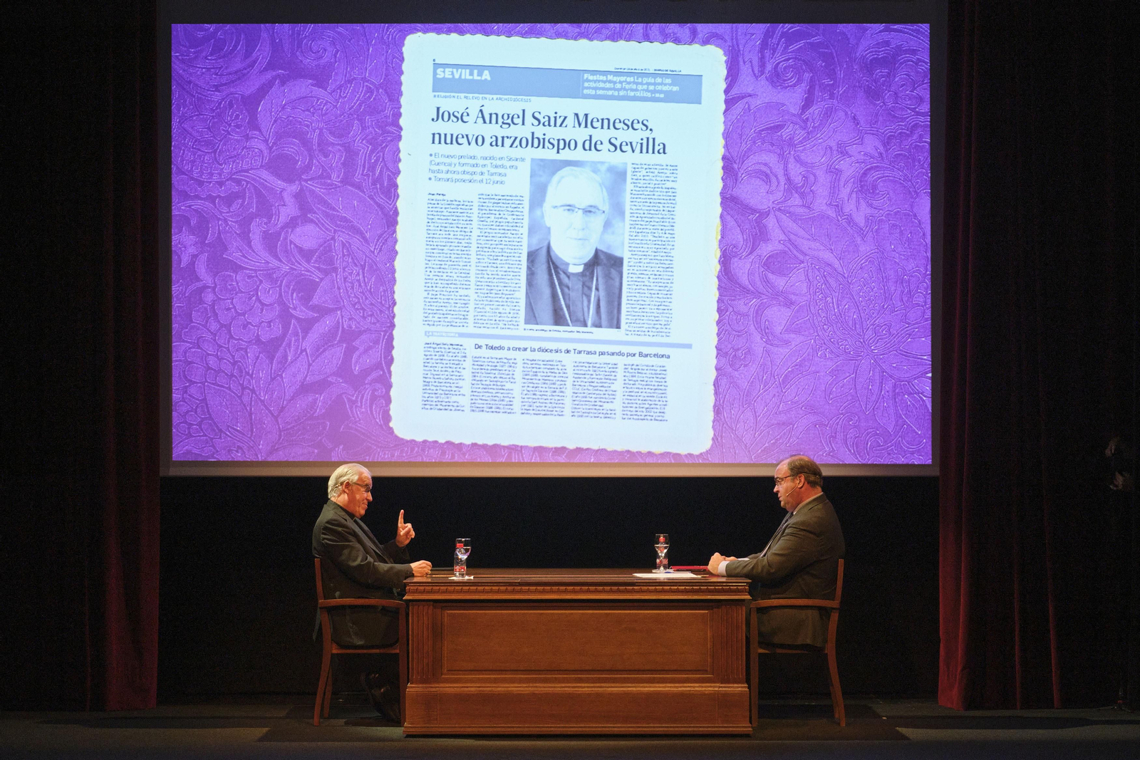 DIALOGO CUARESMA NAVARRO ANTOLIN Y JOSE ANGEL SAIZ MENESES