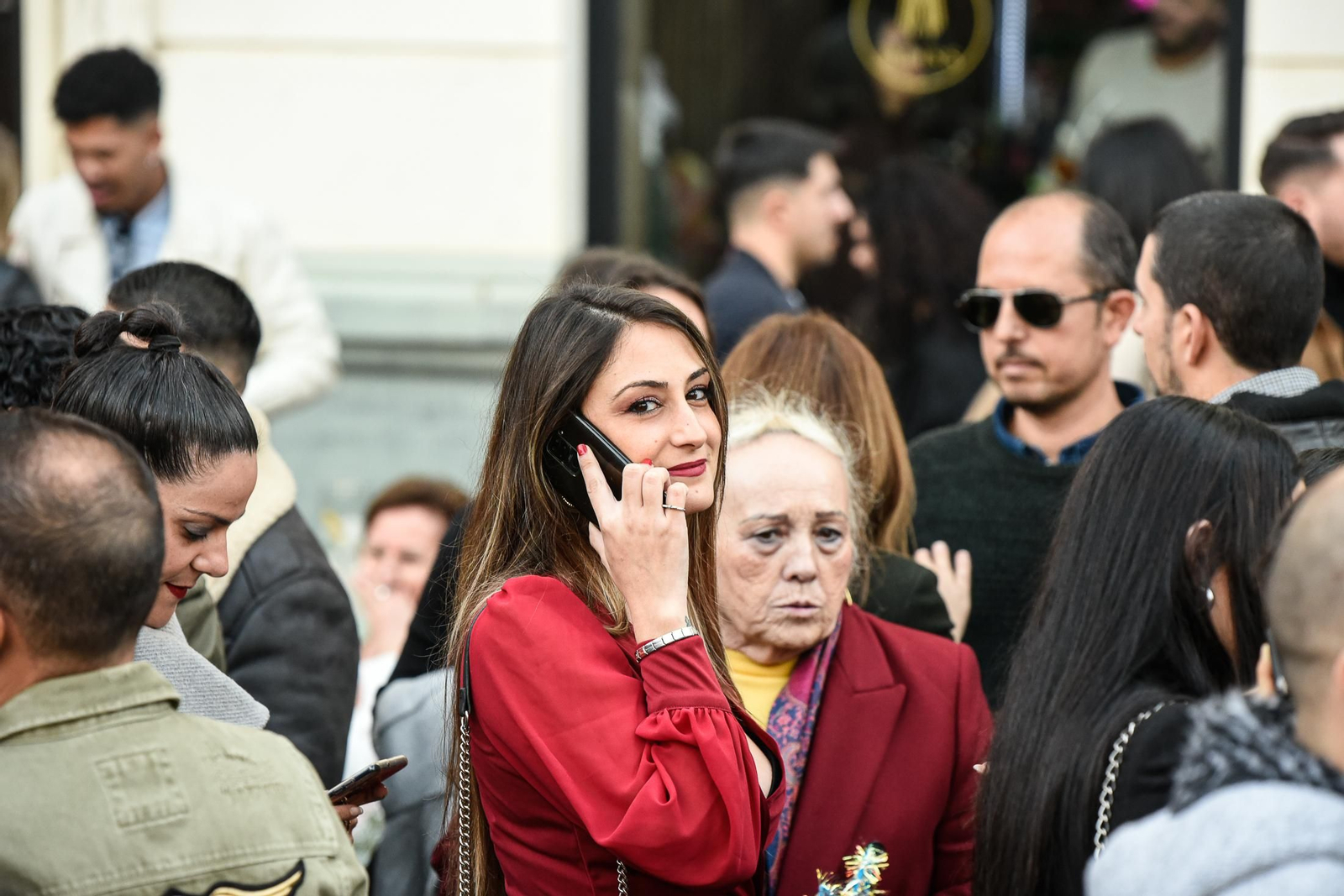 Imágenes de las celebraciones en el centro de Huelva la tarde del 24