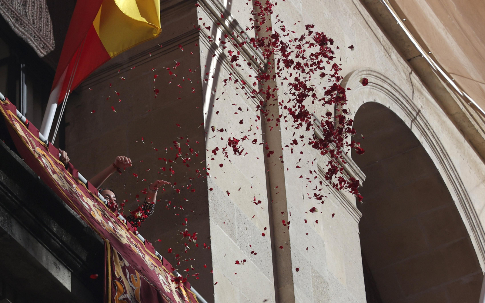 Imágenes del regreso de la Virgen de las Mercedes a su templo