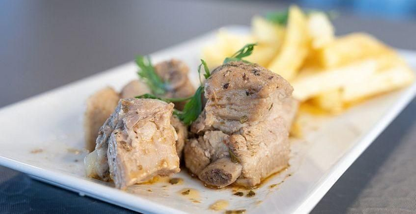 Una de las tapas de la carta.