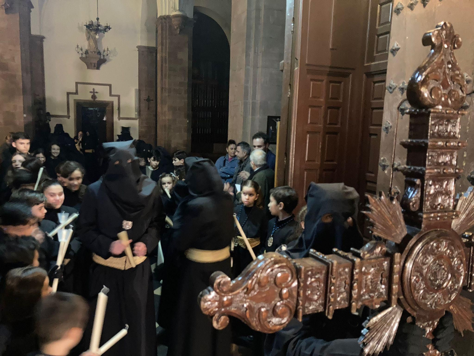 Lunes Santo en Montoro: Las imágenes del vía crucis de la Misericordia