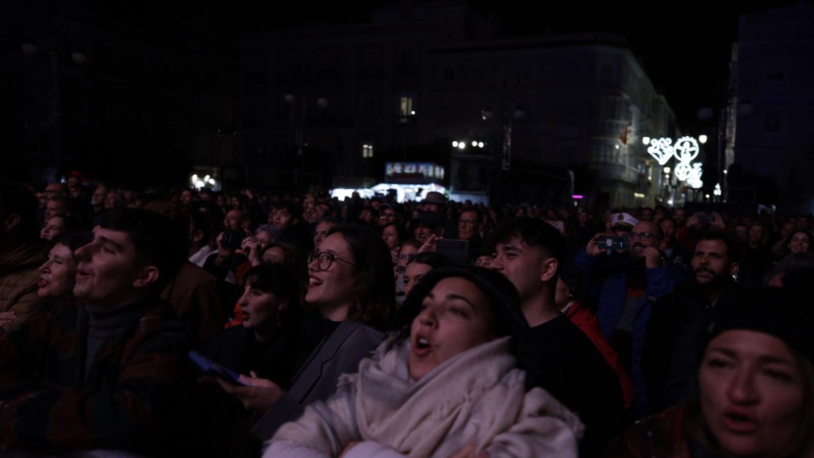 Búscate entre las mejores imágenes de la quema del dios Momo