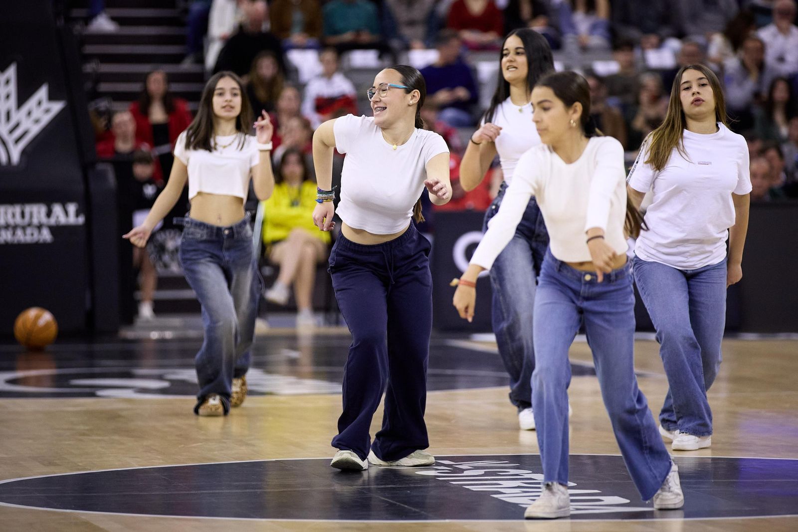 Las mejores imágenes del Covirán Granada-Valencia Basket