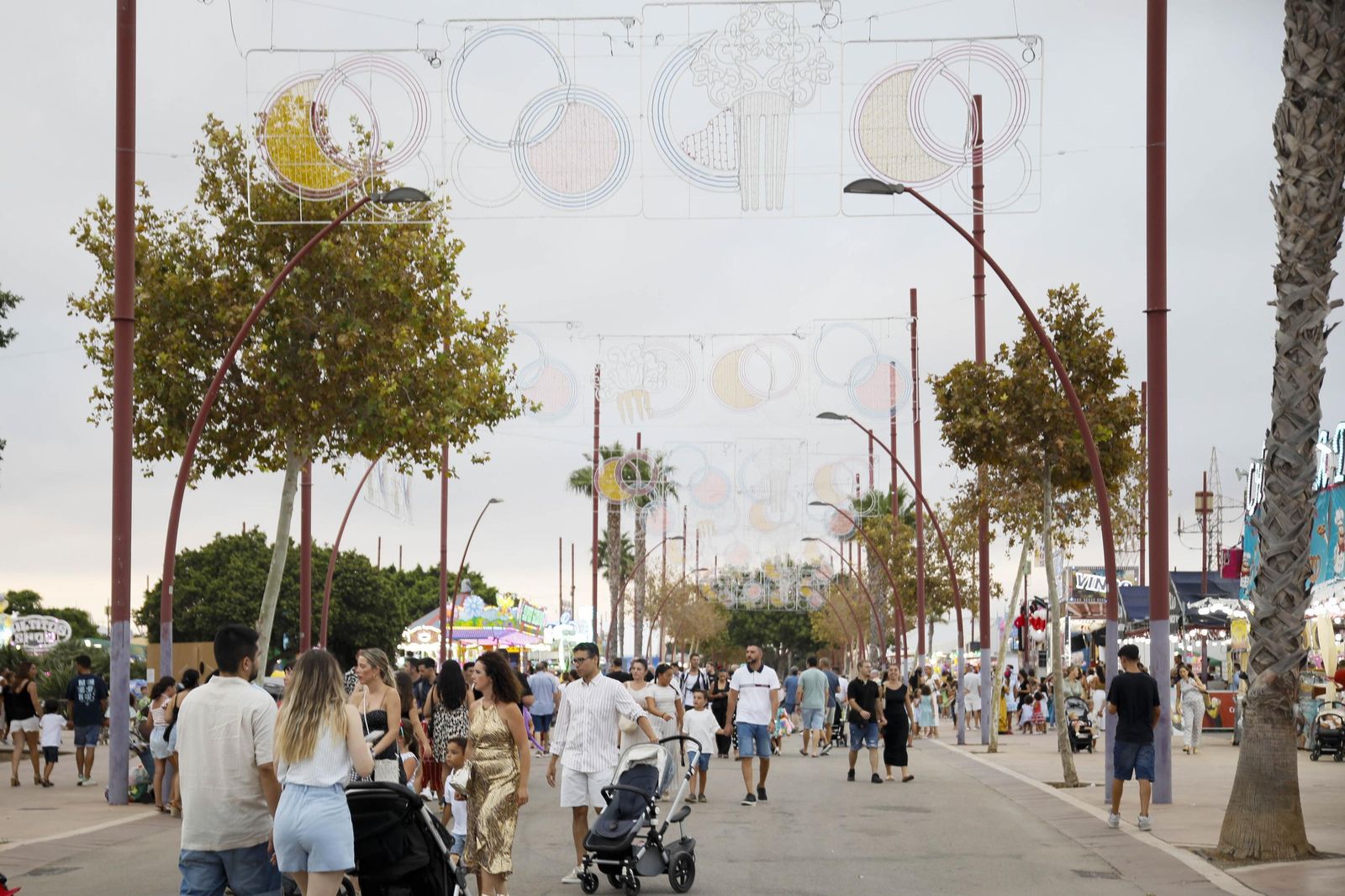 Las imágenes del lunes en la Feria de Almería sin ruidos