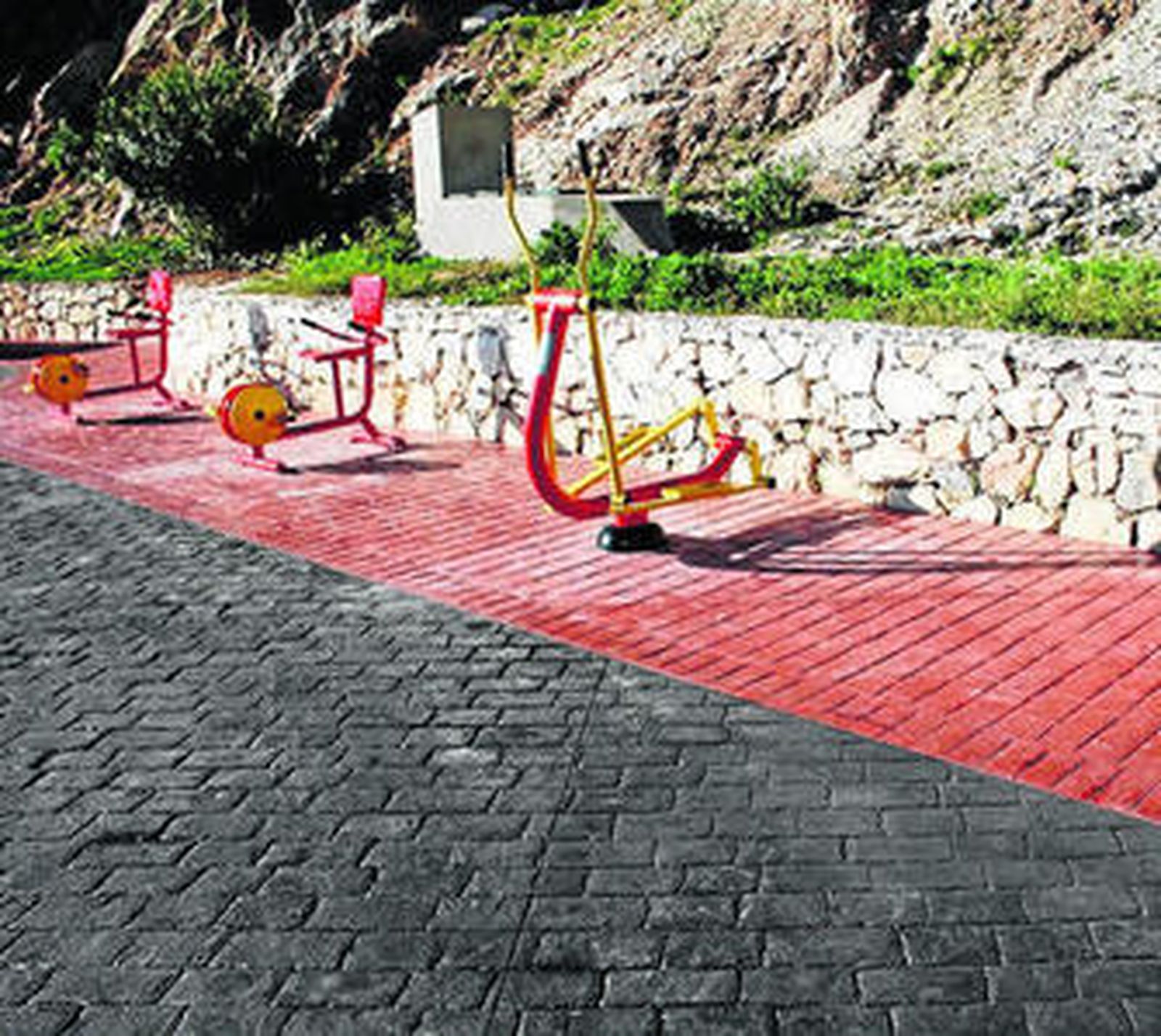 Nuevo parque biosaludable de Ojén.