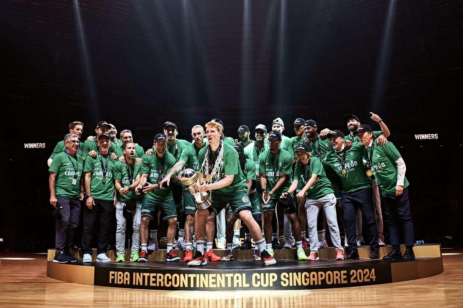 Las fotos de la celebración del Unicaja tras ganar la Copa Intercontinental