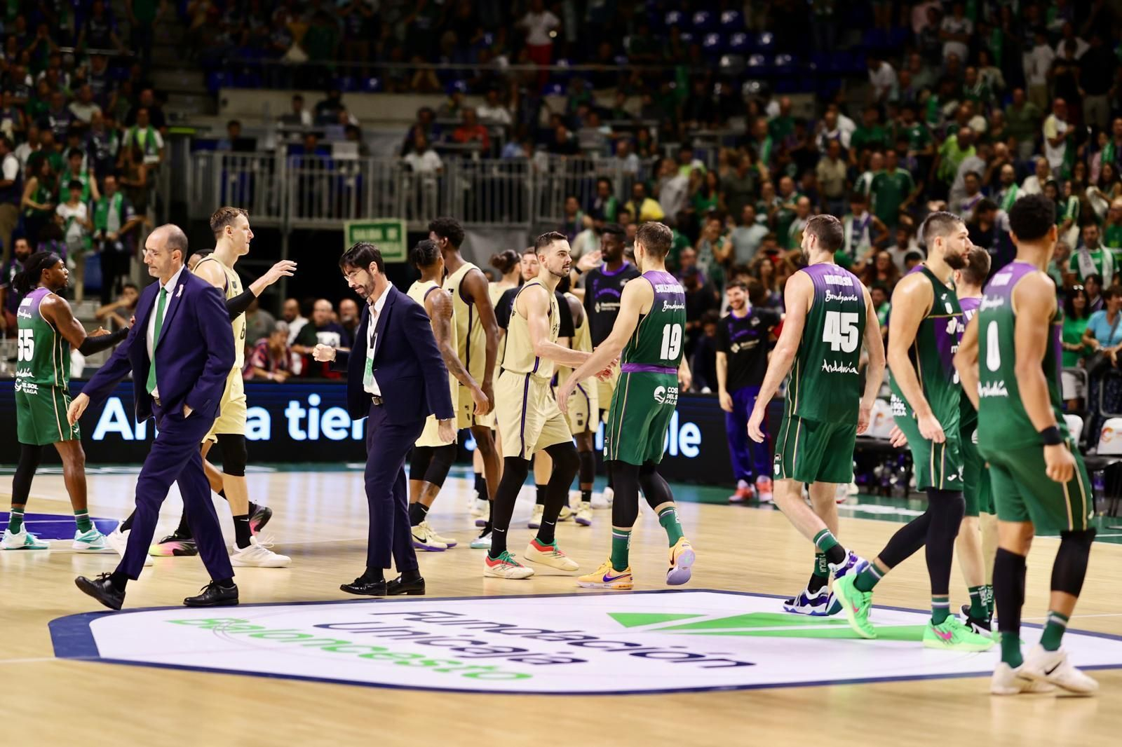 Las fotos del Unicaja-Barcelona