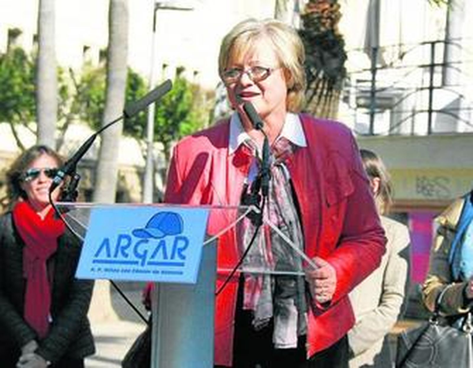 La presidenta de la Asociación de Padres de Niños con Cáncer de Almería, Argar.