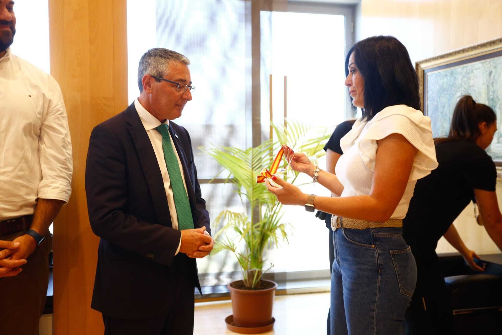 La recepción al Costa del Sol en la Diputación, en fotos