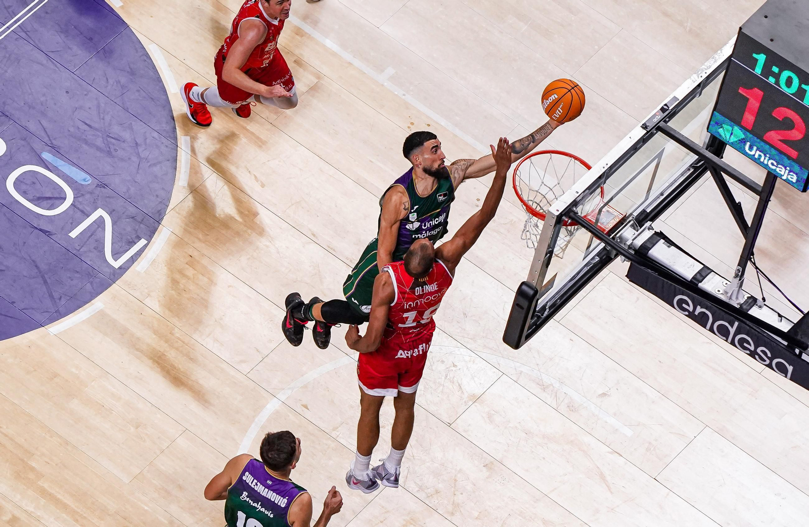 El Unicaja-Baxi Manresa, en fotos