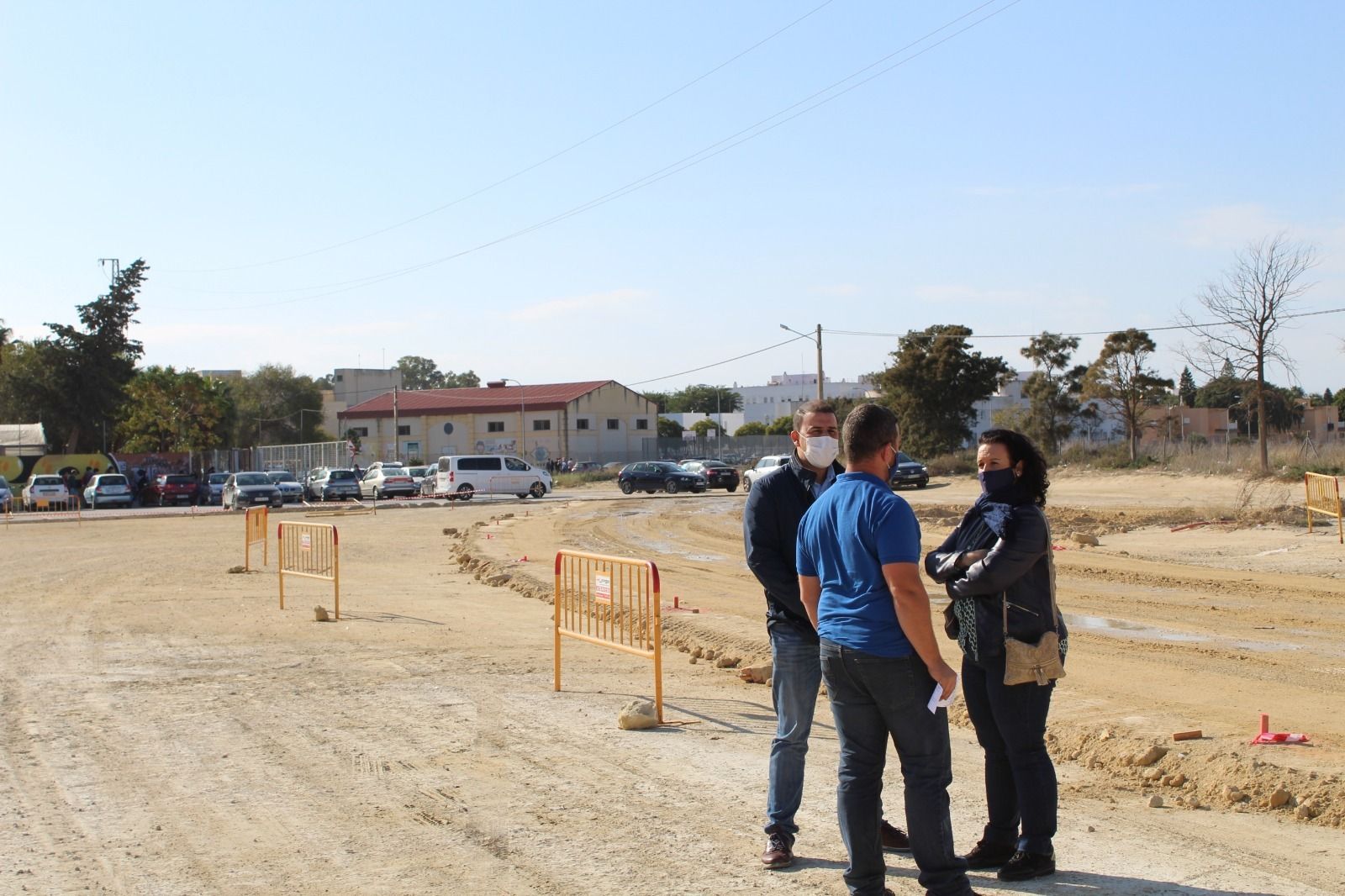 Representantes del PP visitan los trabajos que se llevan a cabo en La Longuera.