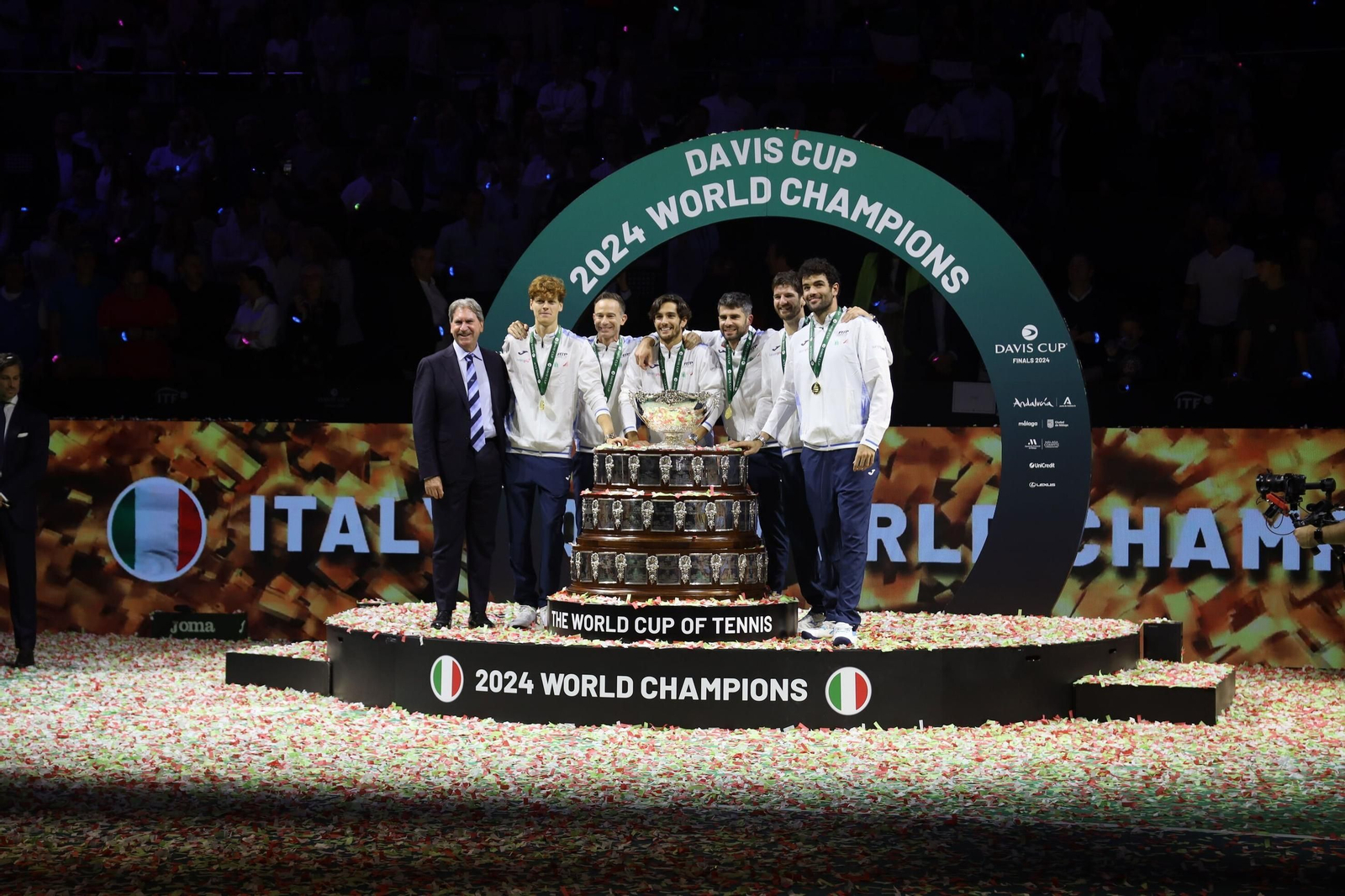 La celebración de Italia de la Copa Davis en Málaga, en fotos