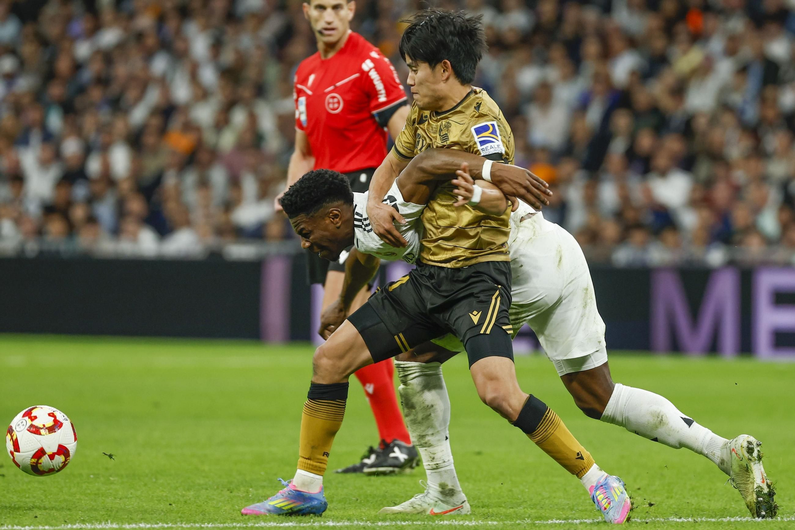 Las fotos del Real Madrid - Real Sociedad camino del Estadio de la Cartuja