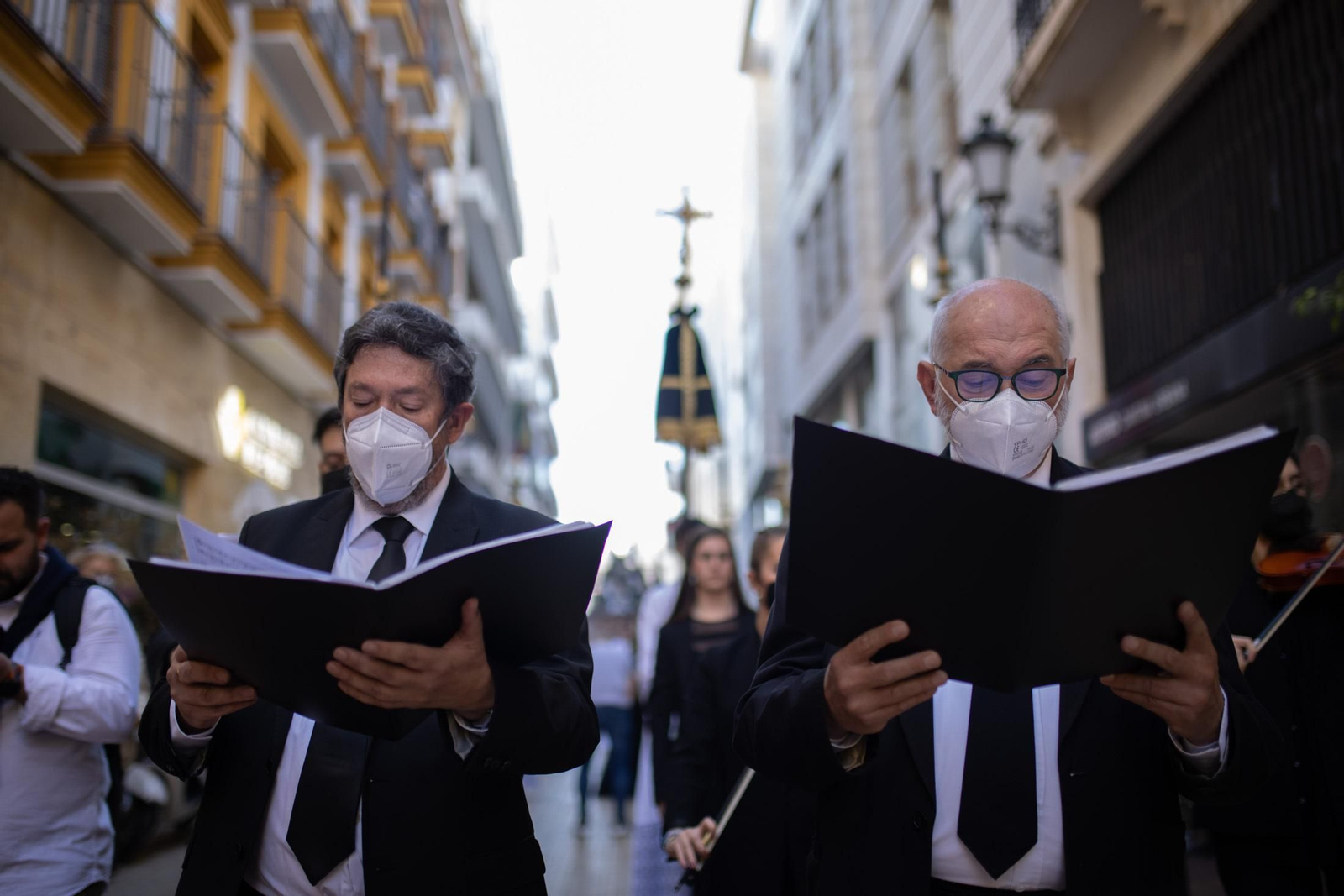 Imágenes del Miércoles Santo: Hermandad de la Santa Cruz