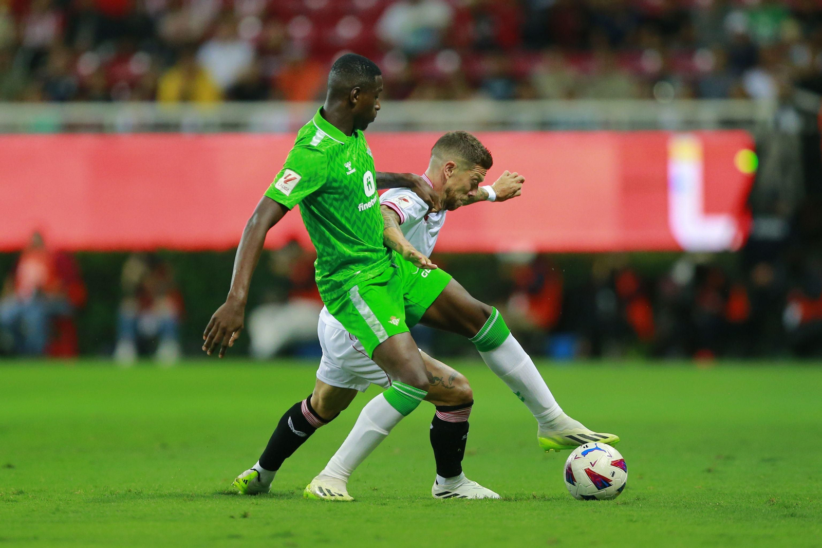Las fotos del derbi Sevilla - Betis en México