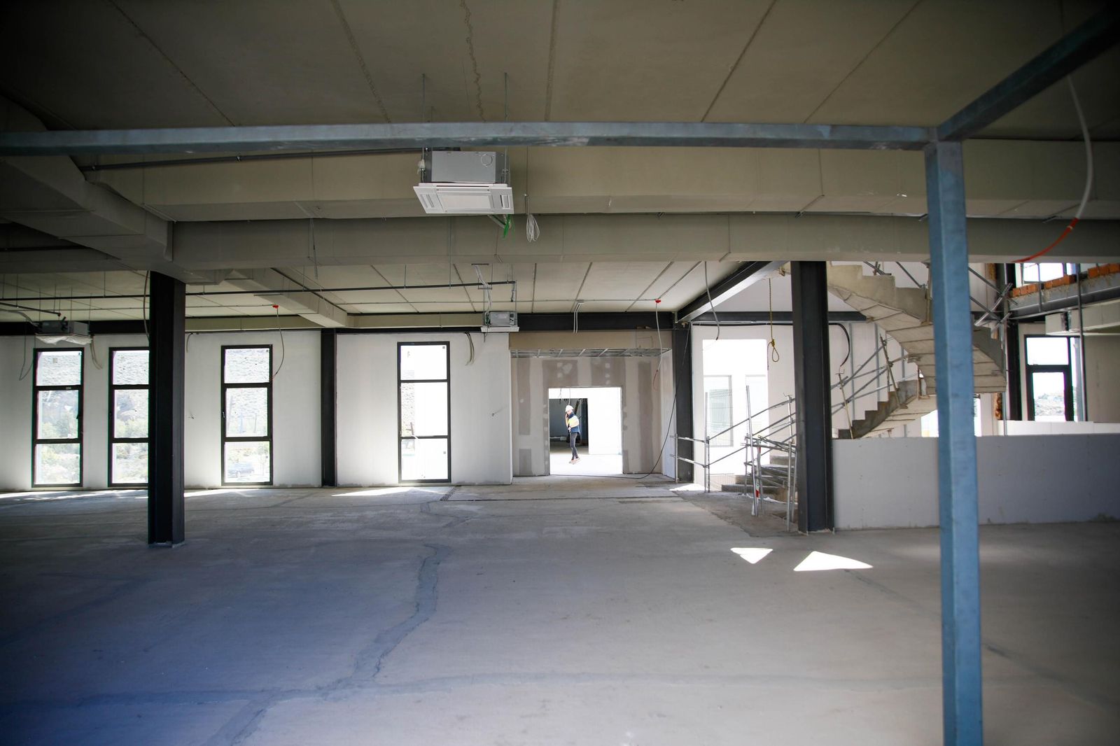 Luis Planas en una visita a la cooperativa Única