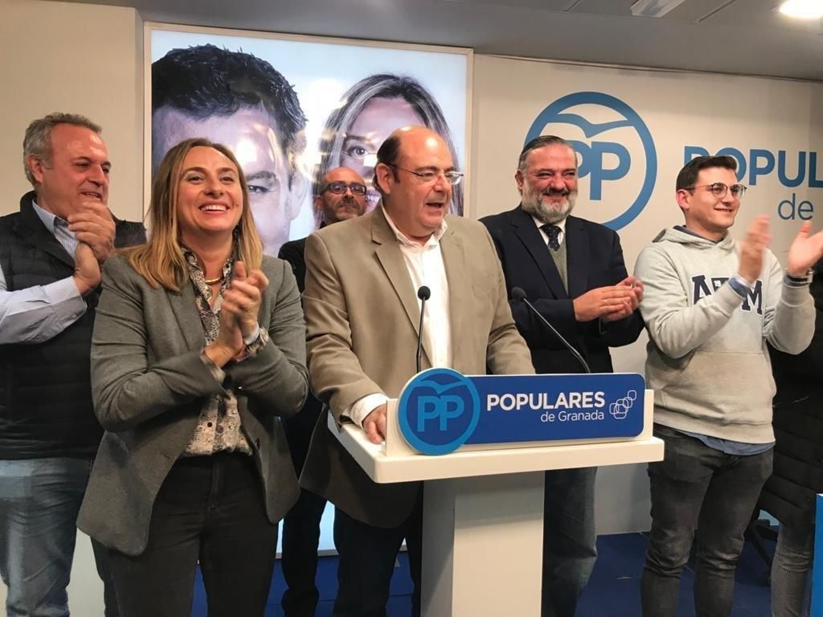 Las imágenes de las elecciones andaluzas en Granada