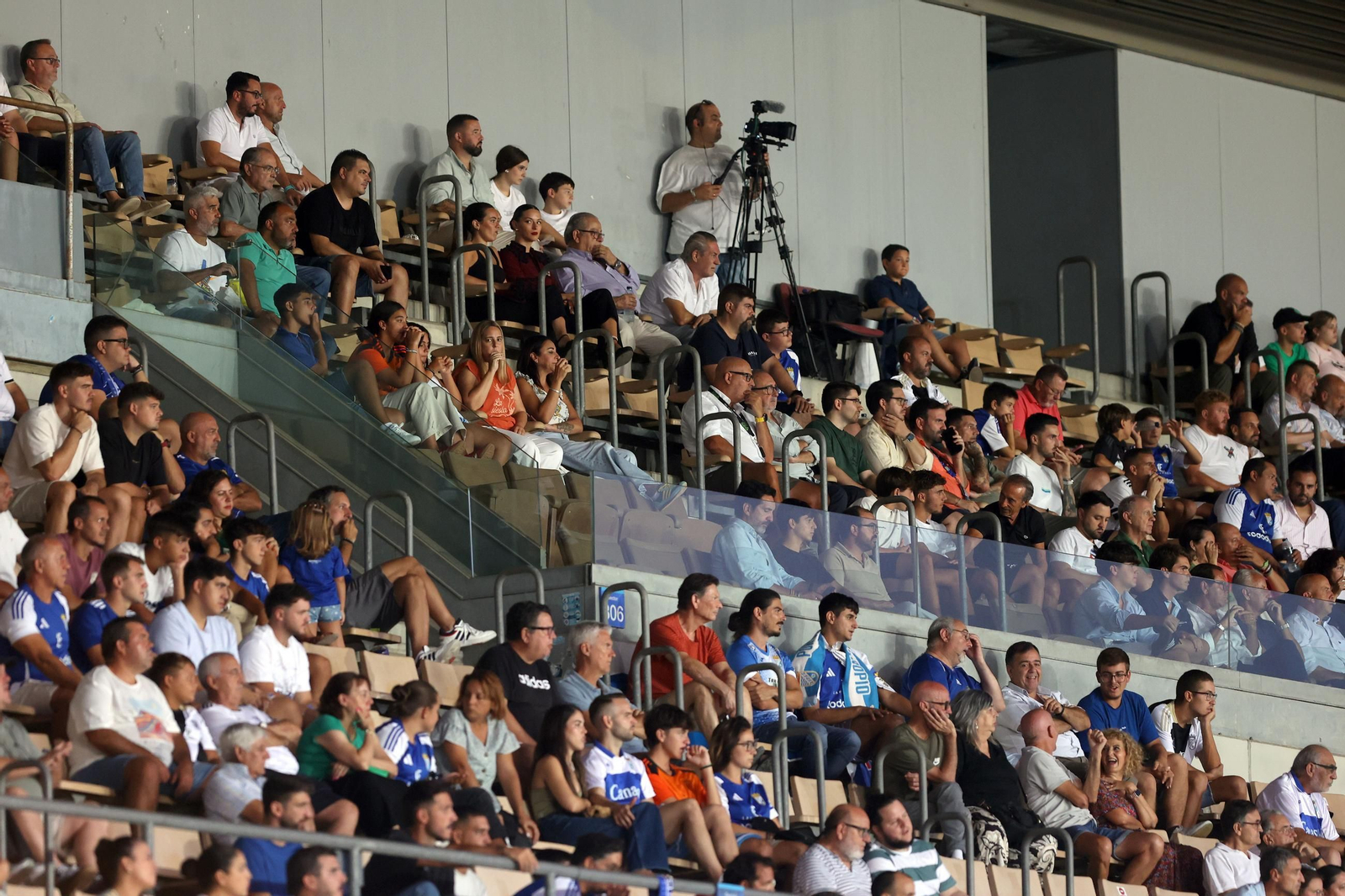 Búscate en el Trofeo Feria de la Vendimia entre el Xerez CD contra el Juventud Torremolinos en Chapín