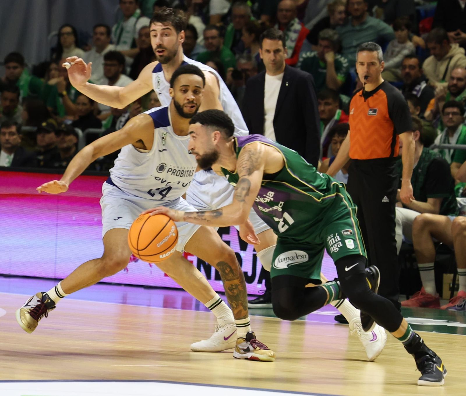Las fotos del Unicaja - Joventut