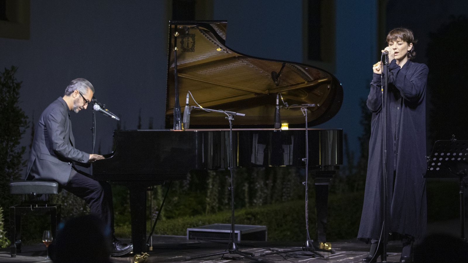 Leonor Watling y Alejandro Pelayo, en un momento de la velada.