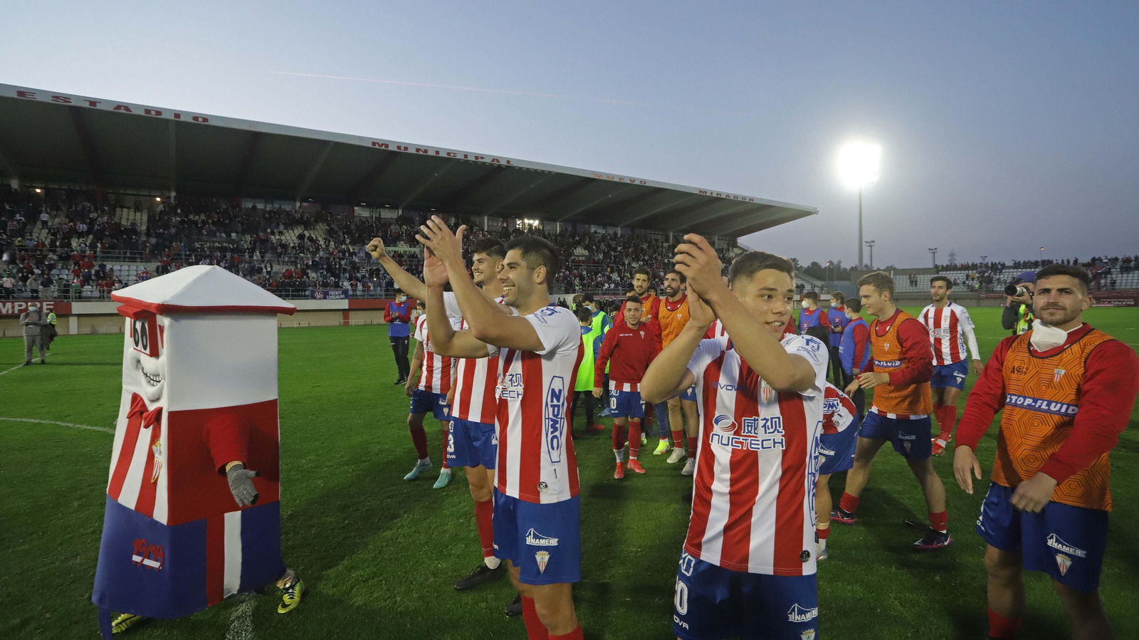 Las mejores fotos del Algeciras - Barcelona B