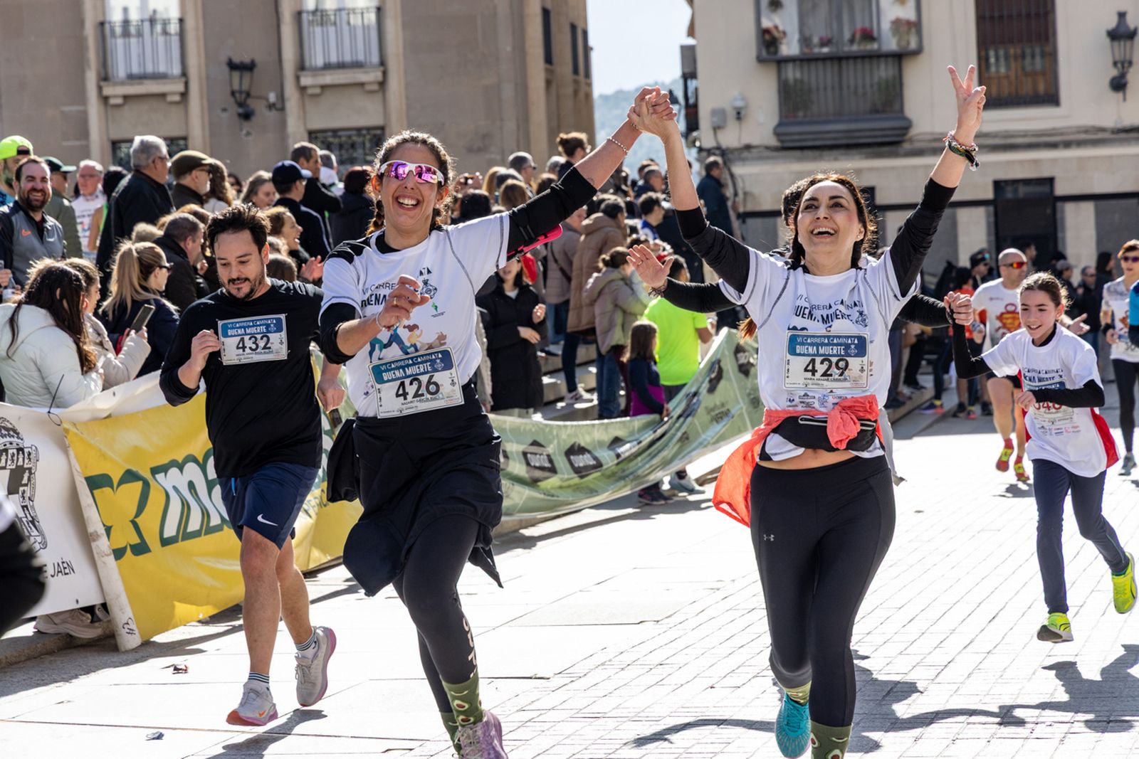 En imágenes: deporte y solidaridad se dan la mano en la VI Carrera-Caminata de la Hermandad de la Buena Muerte (2)