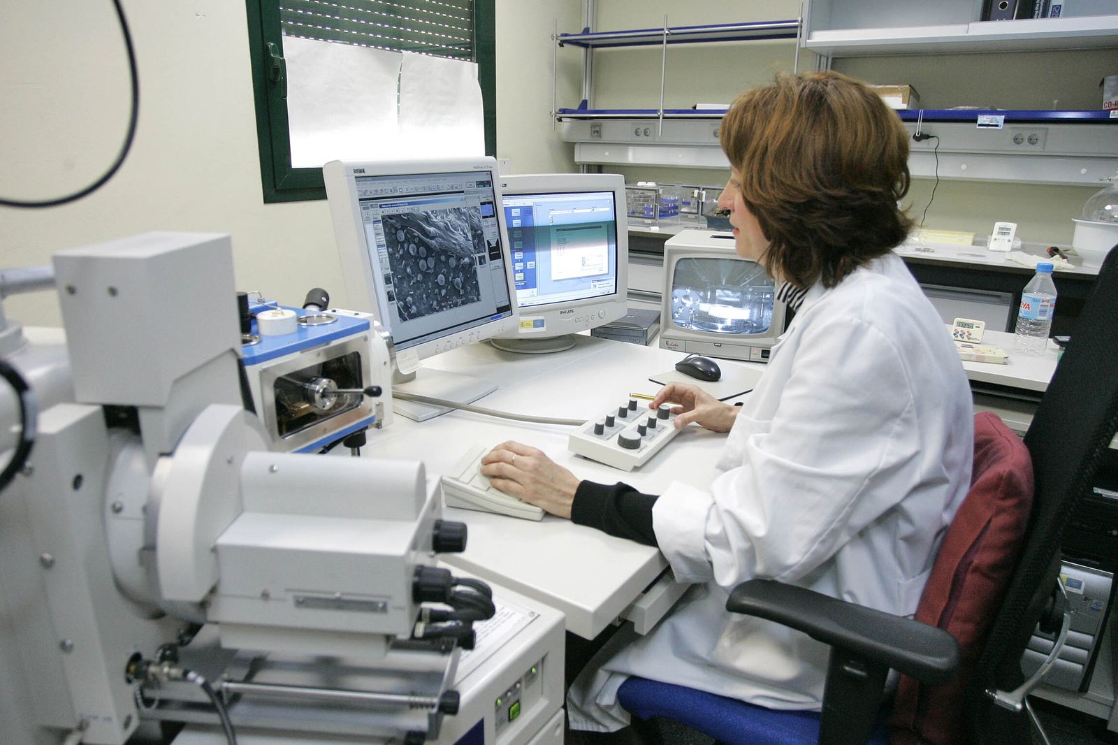 Poner de relieve la importancia de las mujeres en las tareas de investigación es el objetivo del Día de la Mujer y la Niña en la Ciencia en la Universidad de Sevilla.