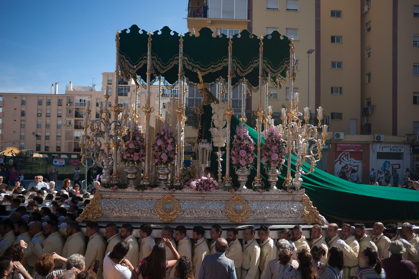 Las fotos de Nueva Esperanza en el Martes Santo en Málaga Las fotos de Nueva Esperanza en el Martes Santo en Málaga