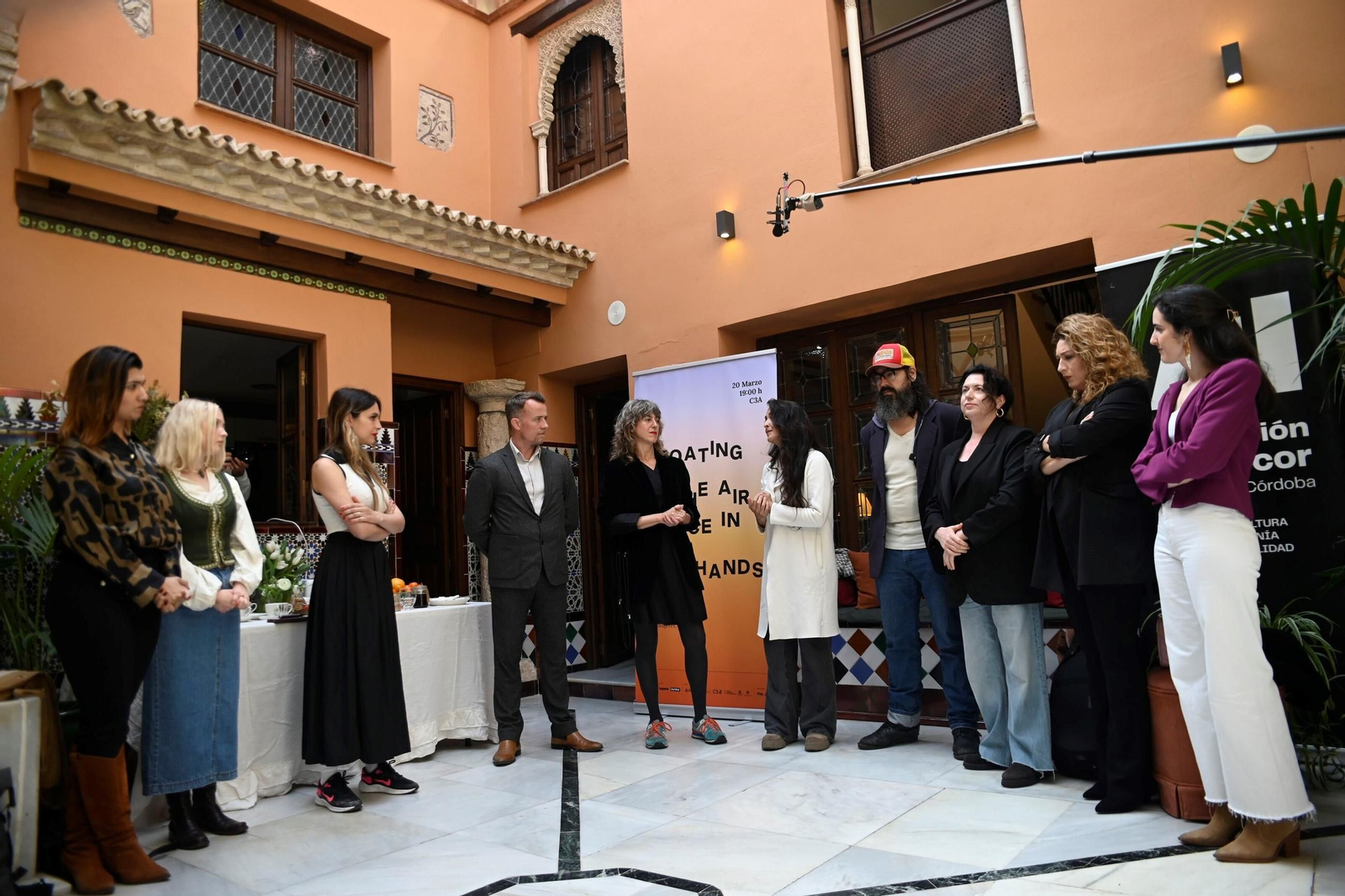 Estrella Morente y una decena de artistas presentan el concierto por la paz de Córdoba, en imágenes