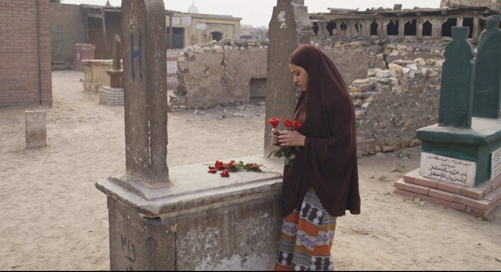 Un fotograma de 'Rosas venenosas', de Ahmed Fawzi Saleh  (Egipto, Francia, Qatar, Emiratos Árabes Unidos).