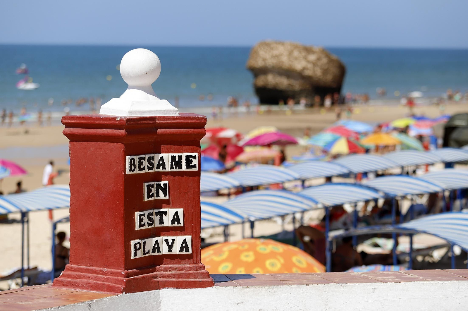 Imágenes de la playa de Matalascañas en un domingo caluroso