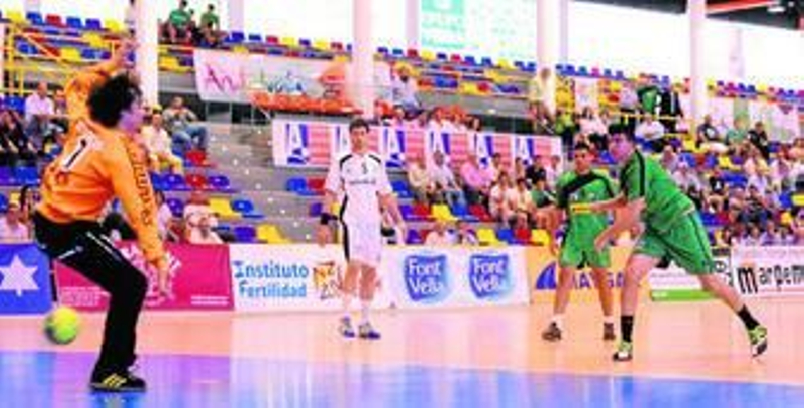 Otro almeriense que se abre un hueco en la Liga ASOBAL