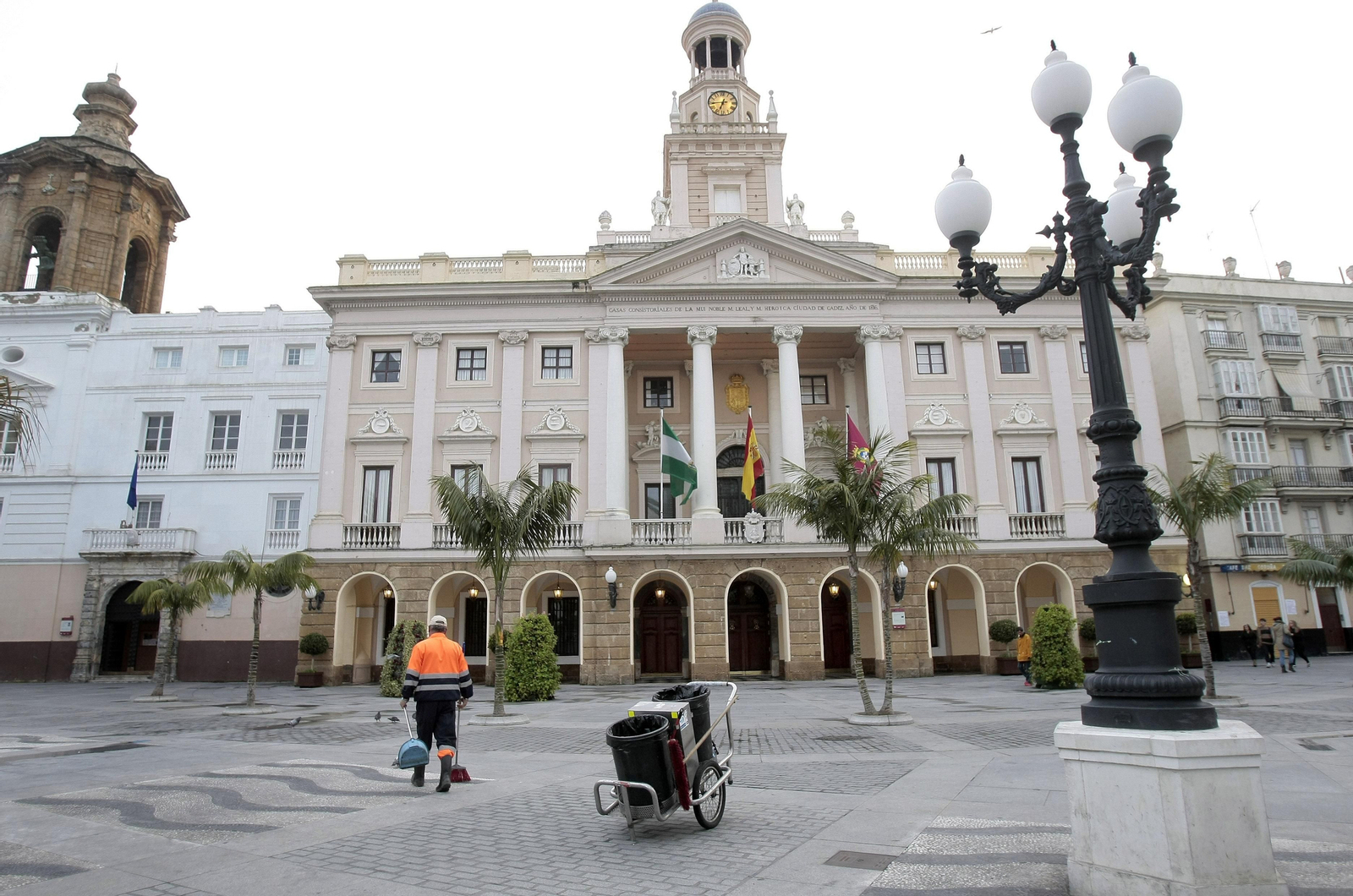 Fachada de la sede del Ayuntamiento de Cádiz.