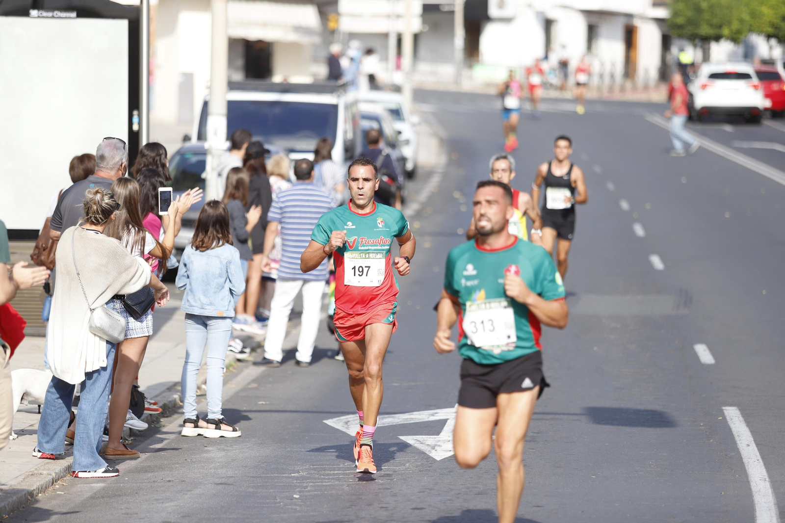 Las imágenes de la vuelta a Huelva de atletismo
