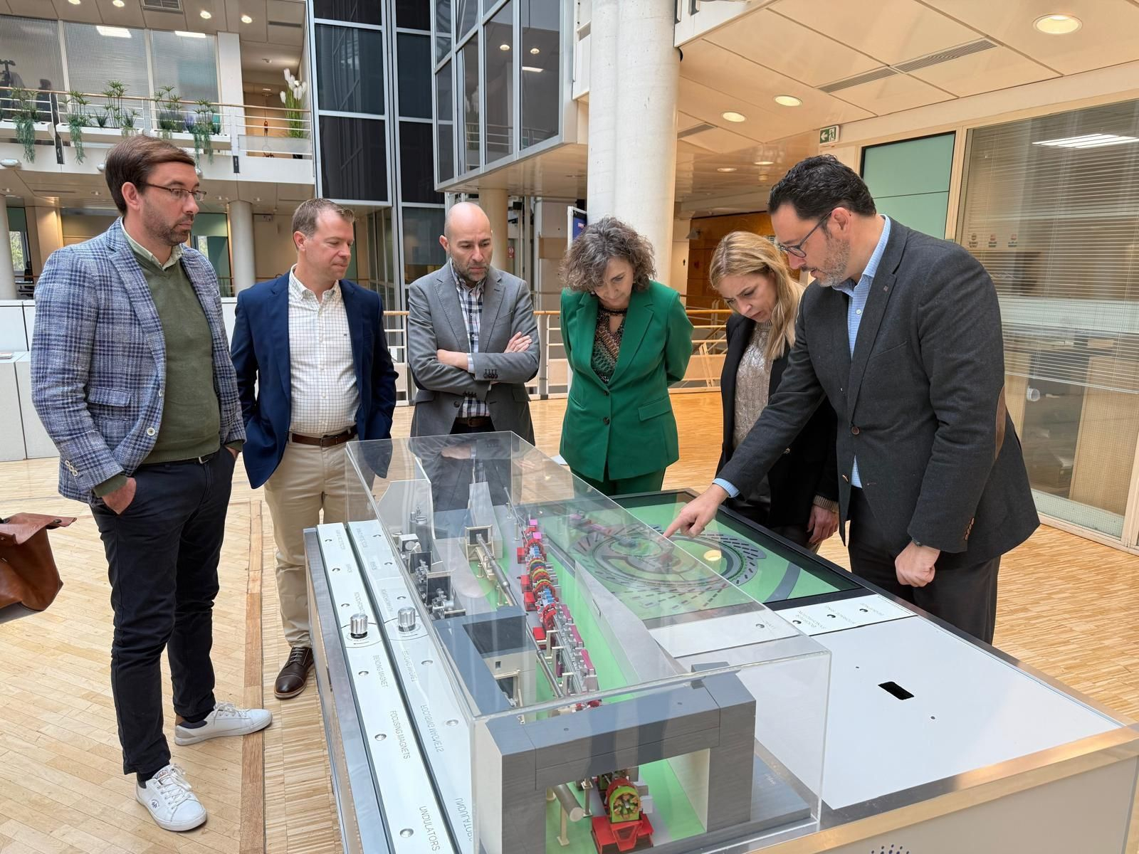 Un momento de la expedición institucional gaditana a la ciudad francesa de Grenoble