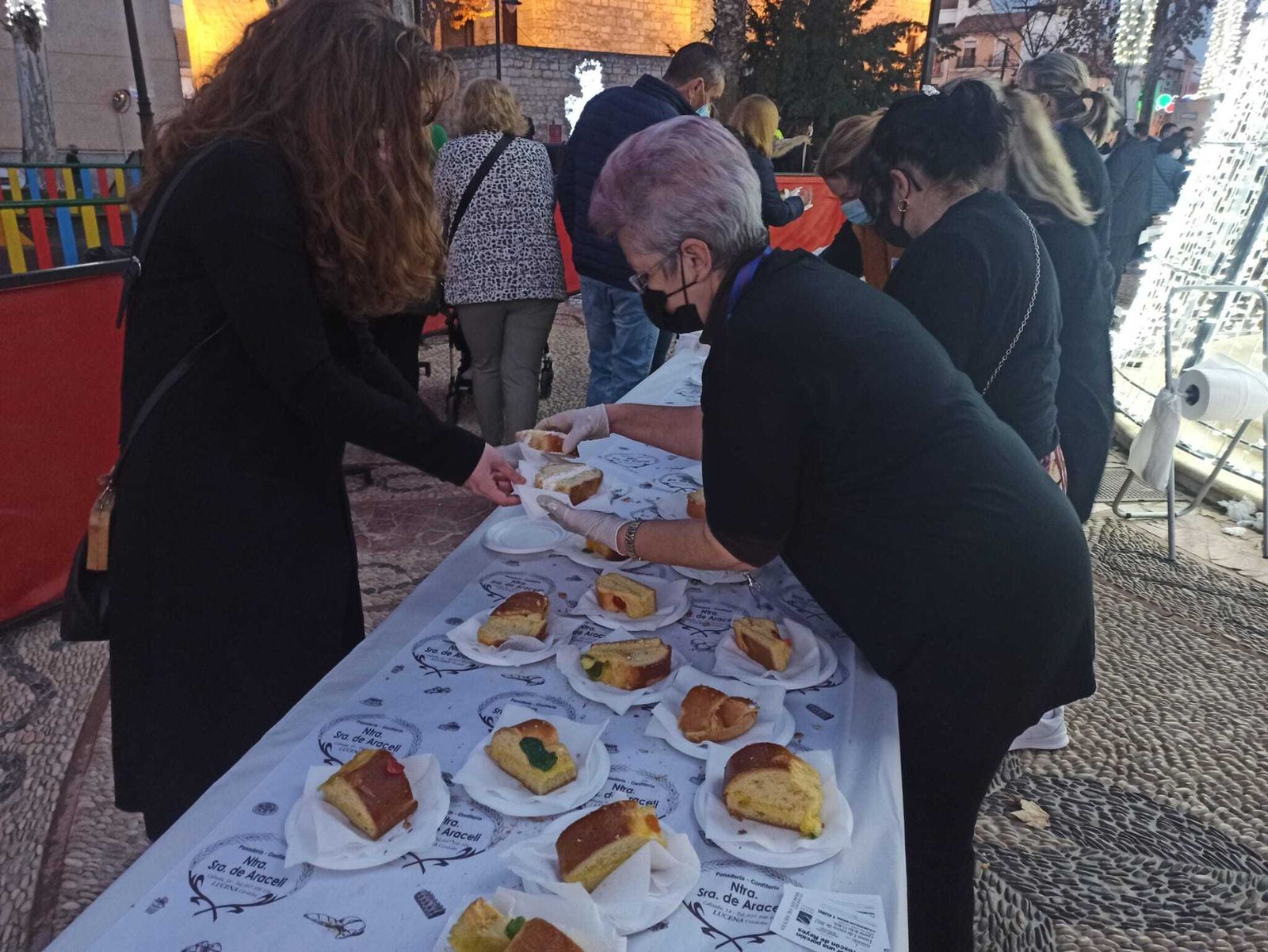 El roscón de Reyes gigante de Lucena, en fotografías