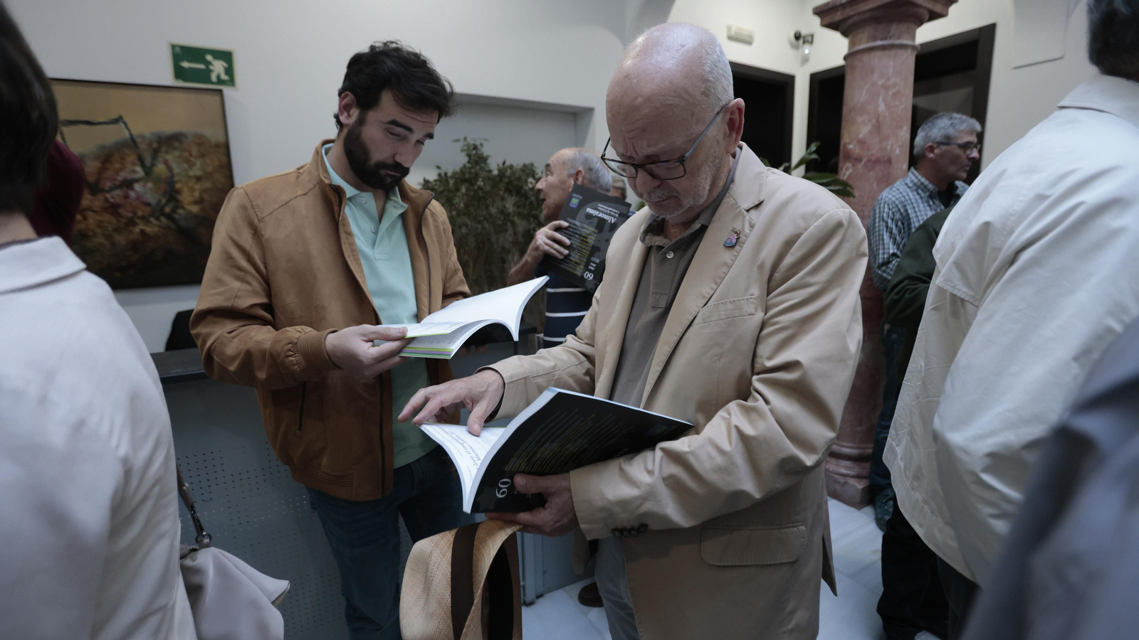 Las fotos de la presentación de la revista Almoraima número 60