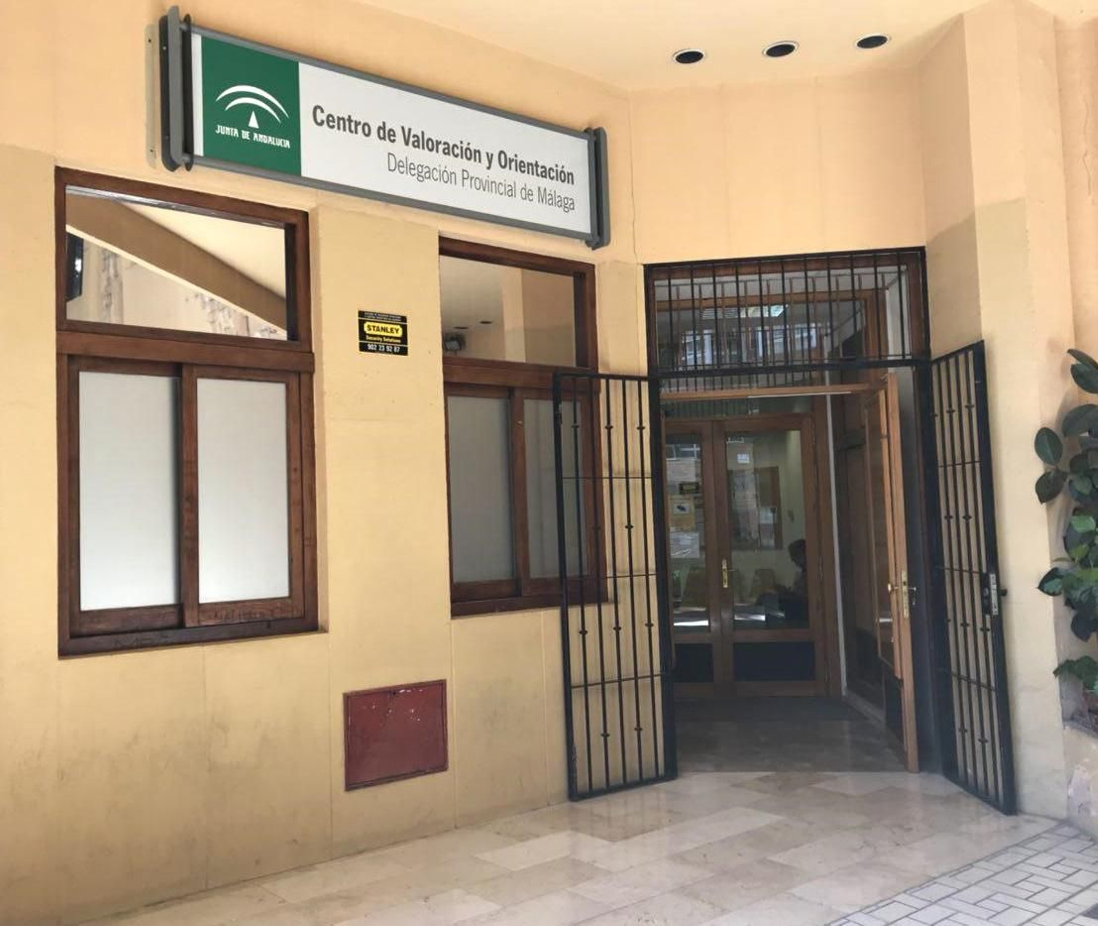 Centro de Valoración y Orientación de discapacidad de la Junta de Andalucía.