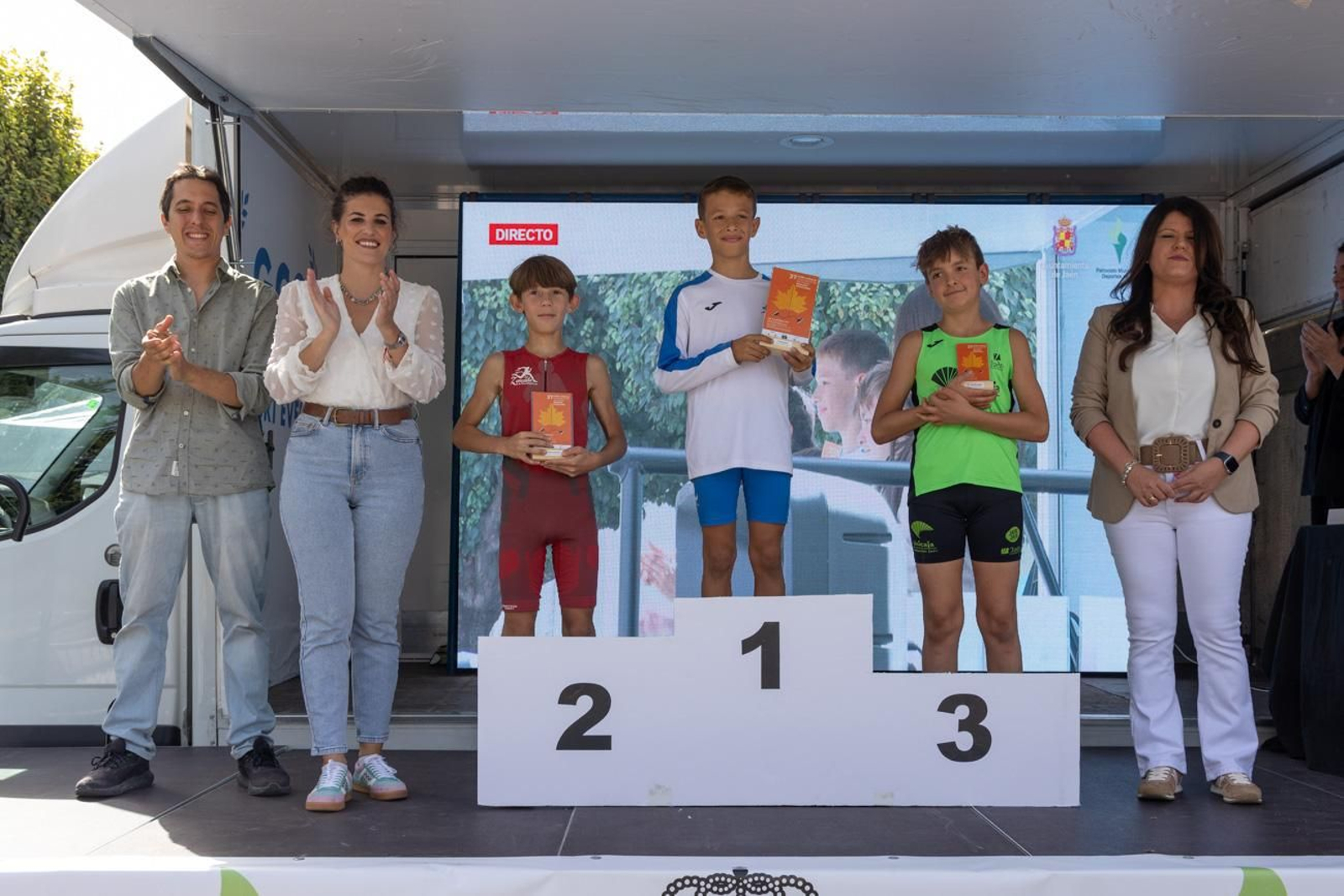 Ignacio Fontes y Marta Serrano reinan en la XXXVII Milla Urbana Internacional de Otoño 'Manuel Pancorbo'