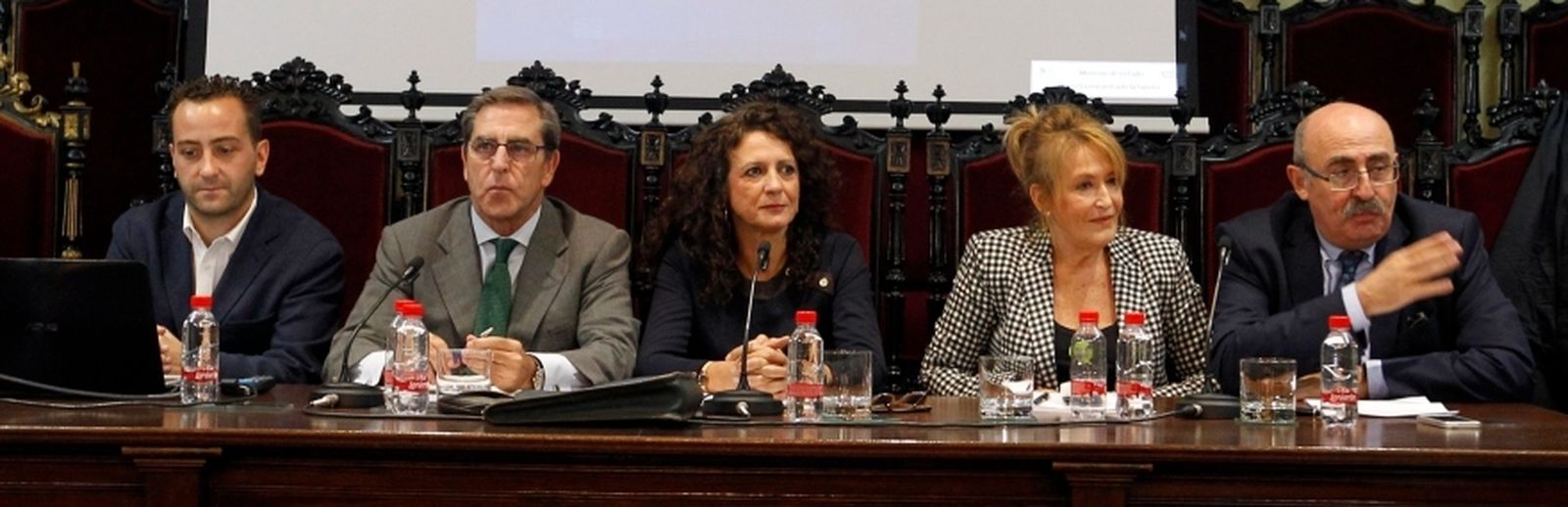 Los candidatos al Decanato, en el debate celebrado esta semana