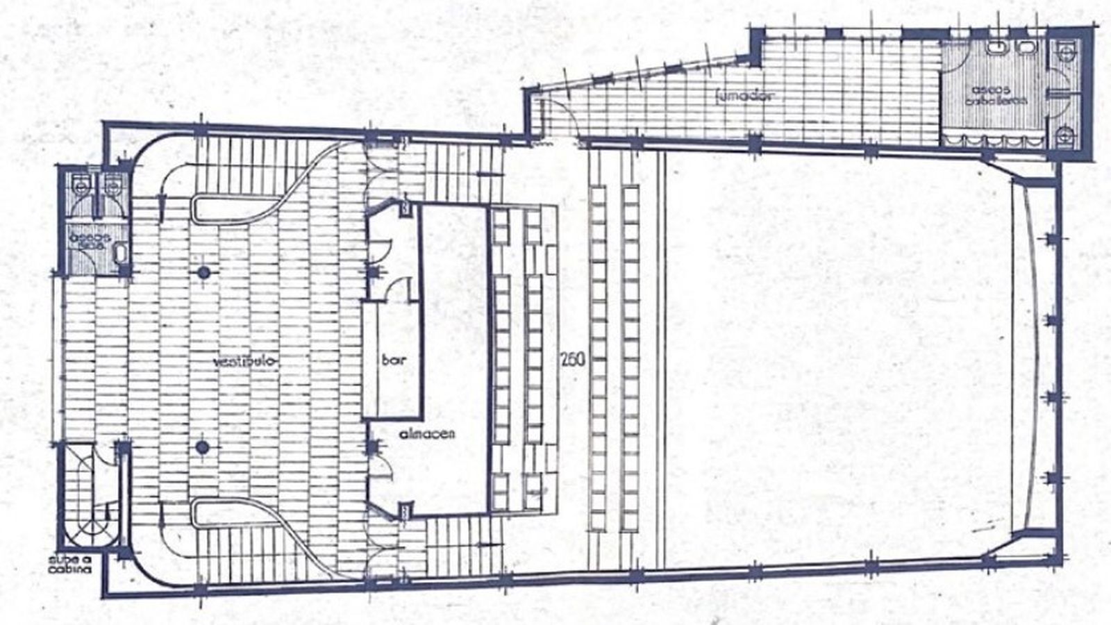 Planta alta del cine de la plaza de San Hiscio. Carlos Solís Llorente, 1960. Archivo Municipal de Tarifa.