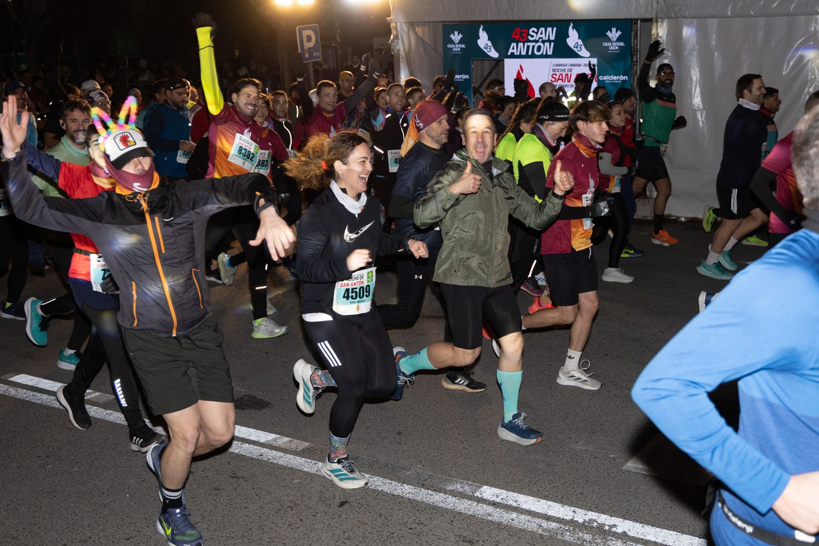 Encuéntrate en la salida de la Carrera de San Antón 2026, en imágenes (2)