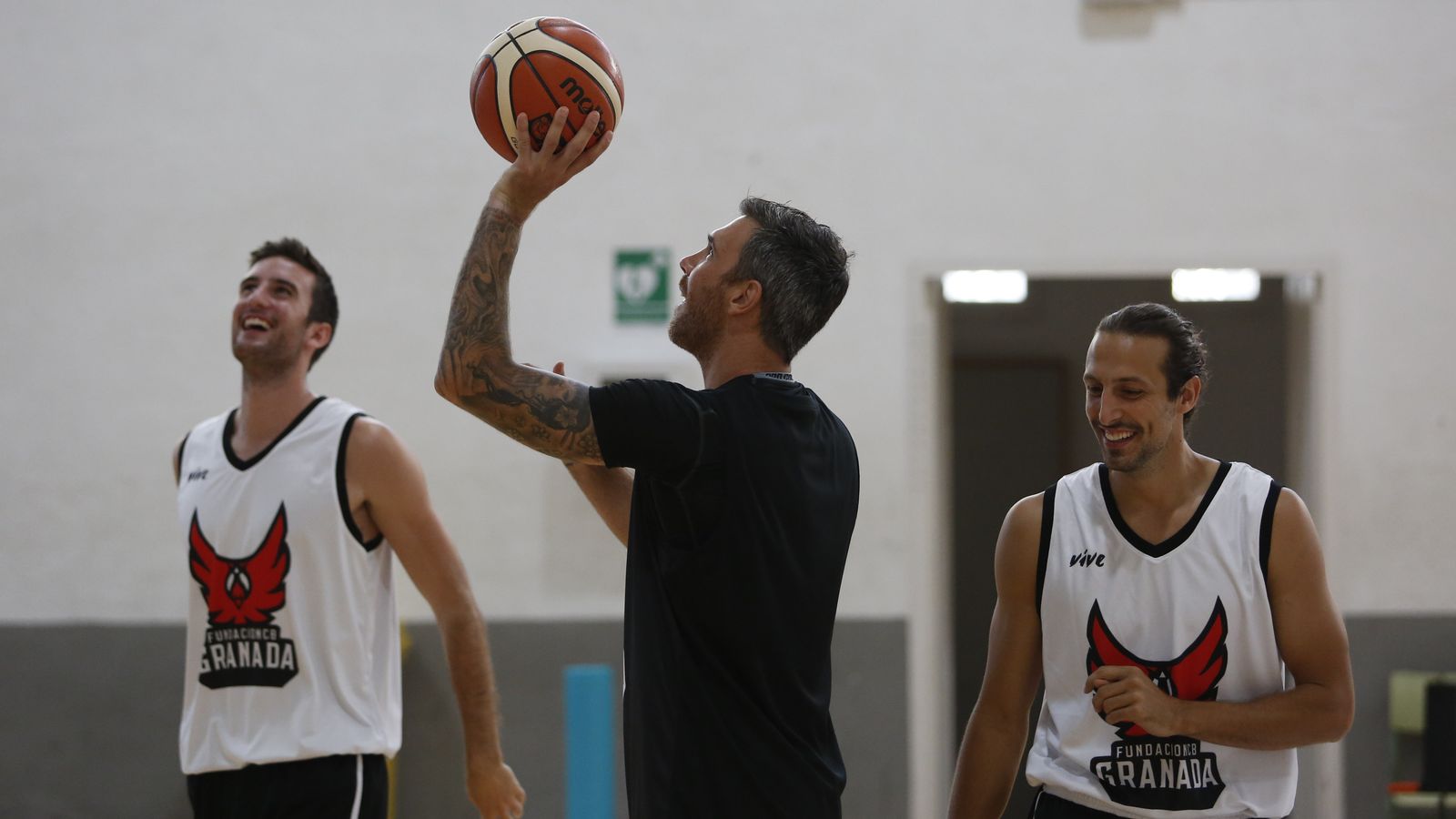 Los jugadores rojinegros comienzan a preparar su nueva temporada.