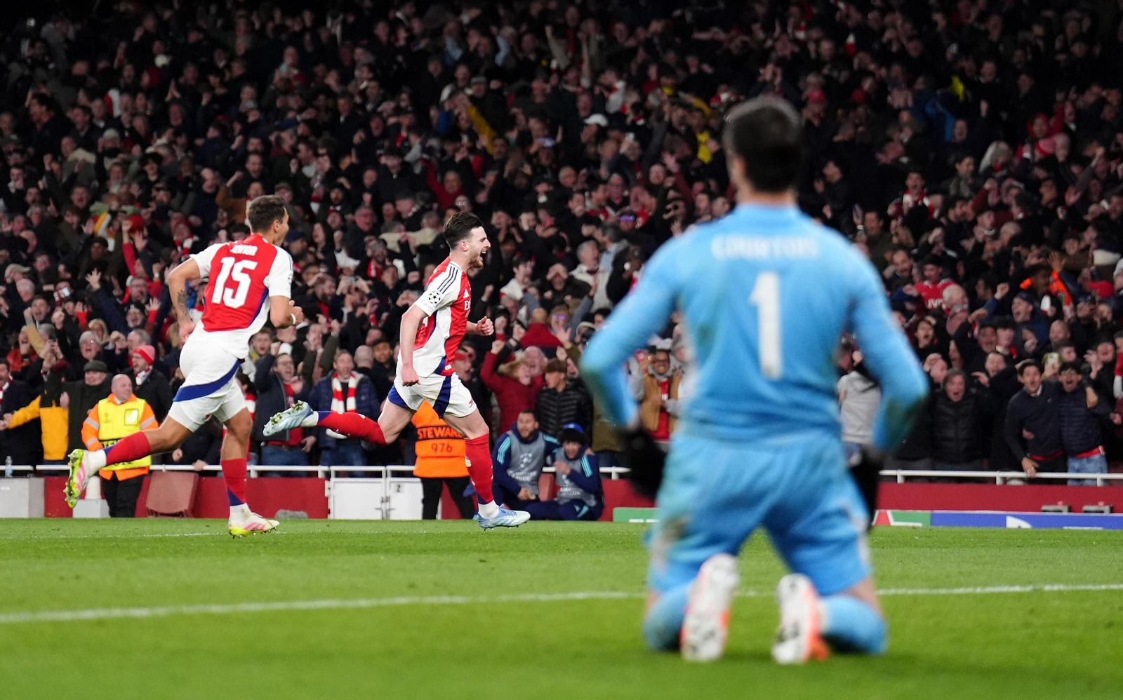 Las mejores fotos del Arsenal - Real Madrid