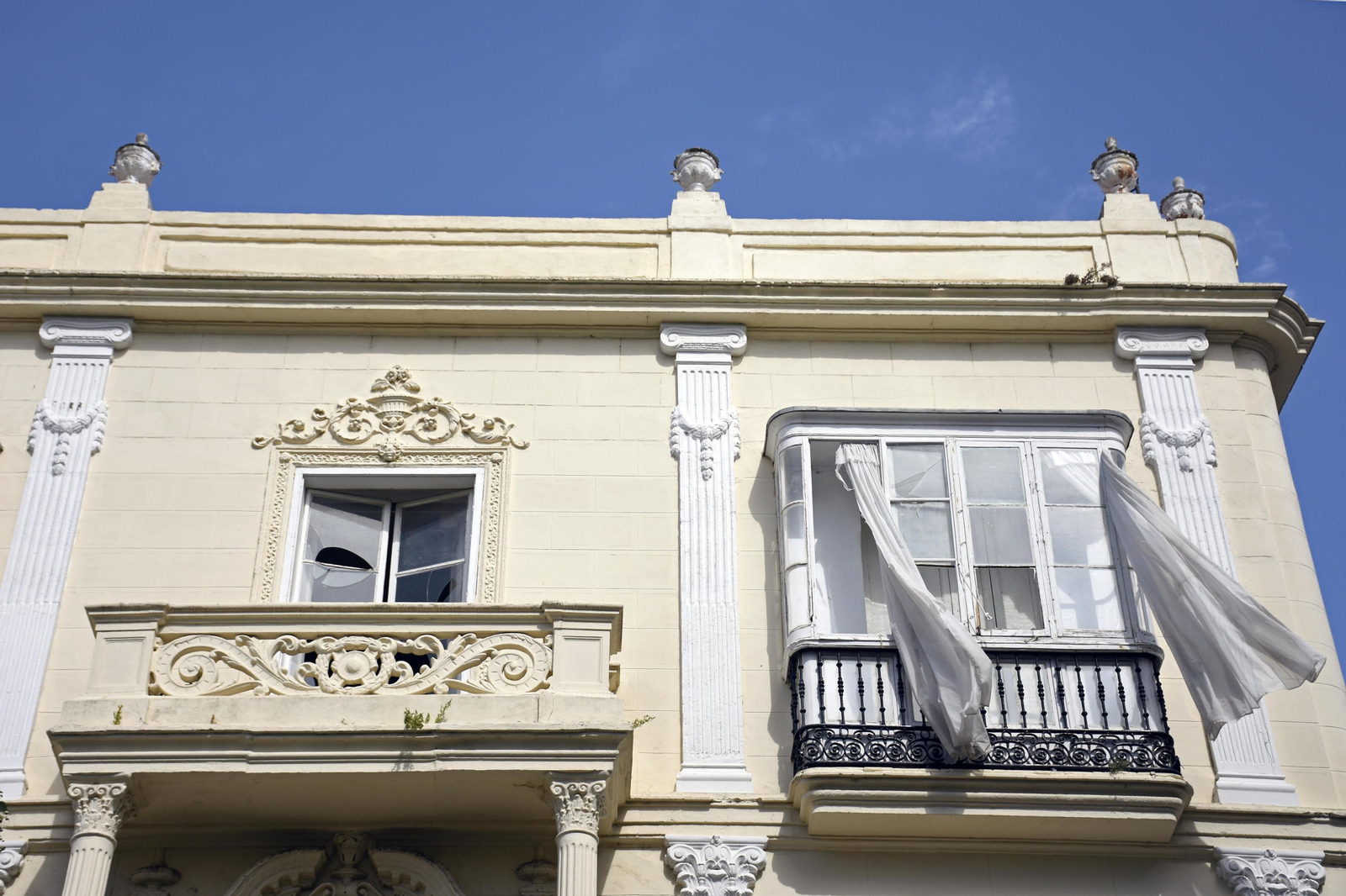 Efectos del temporal de levante en Cádiz