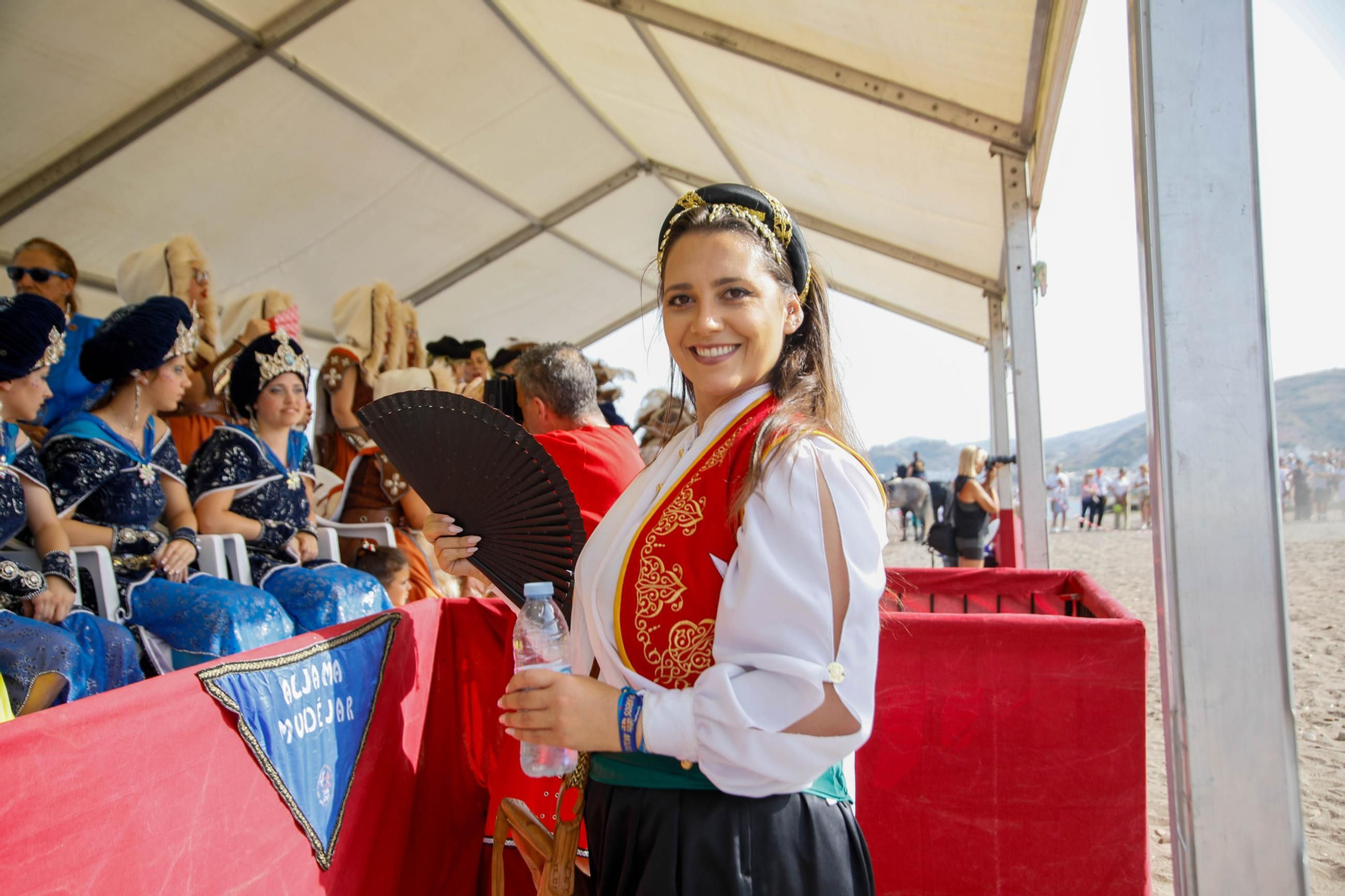 La carrera de cintas y la exhibición de caballos de los Moros y Cristianos de Mojácar, en imágenes