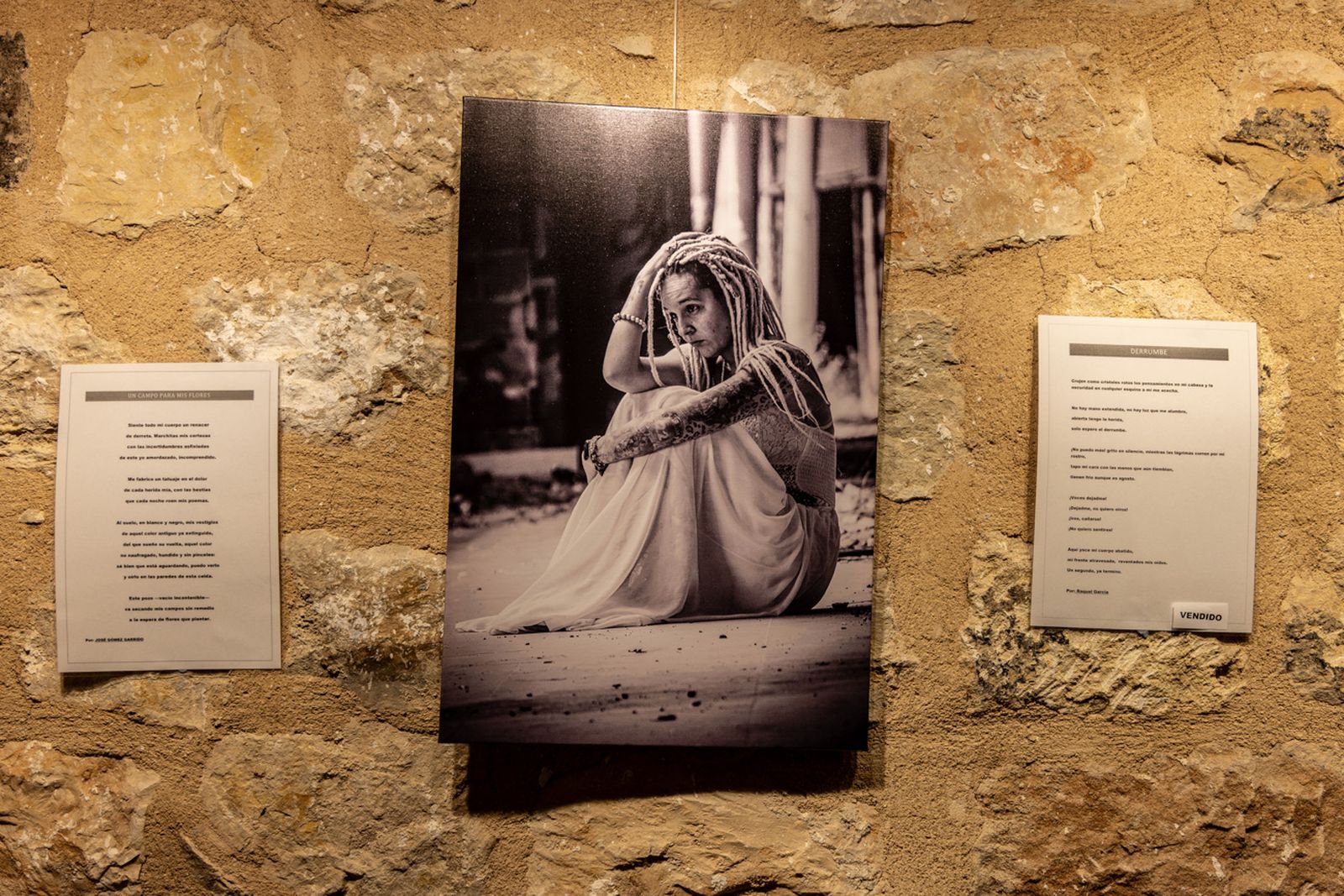 Una mirada al alma en blanco y negro: la exposición de fotografía que conmueve a Jaén, en imágenes