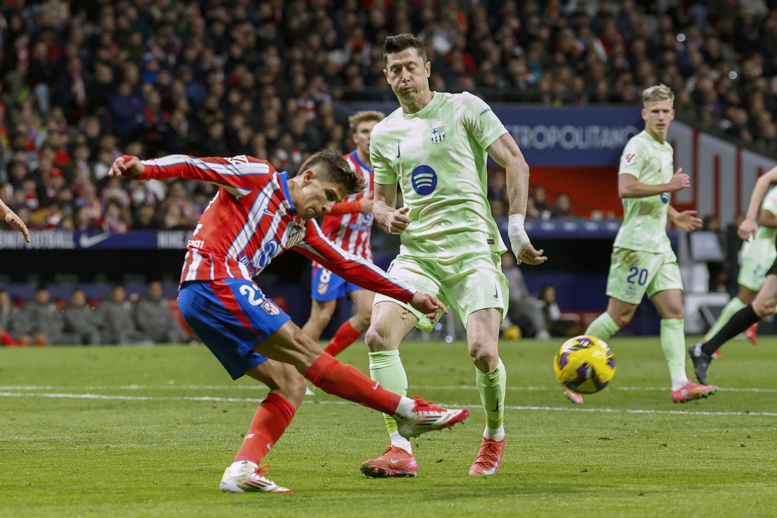 Las fotos de la remontada en el Atlético - Barcelona