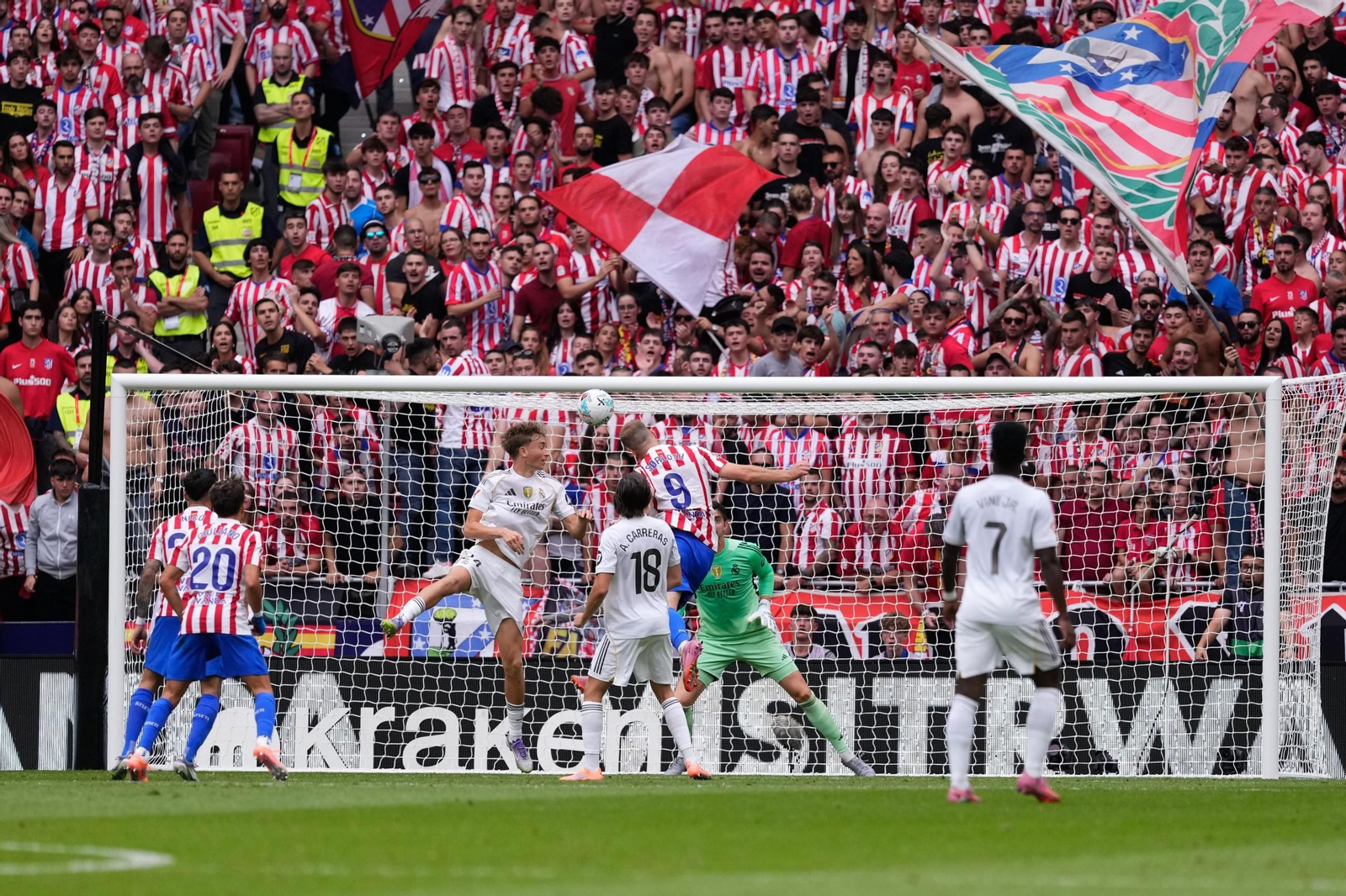Las mejores fotos del Atlético - Real Madrid