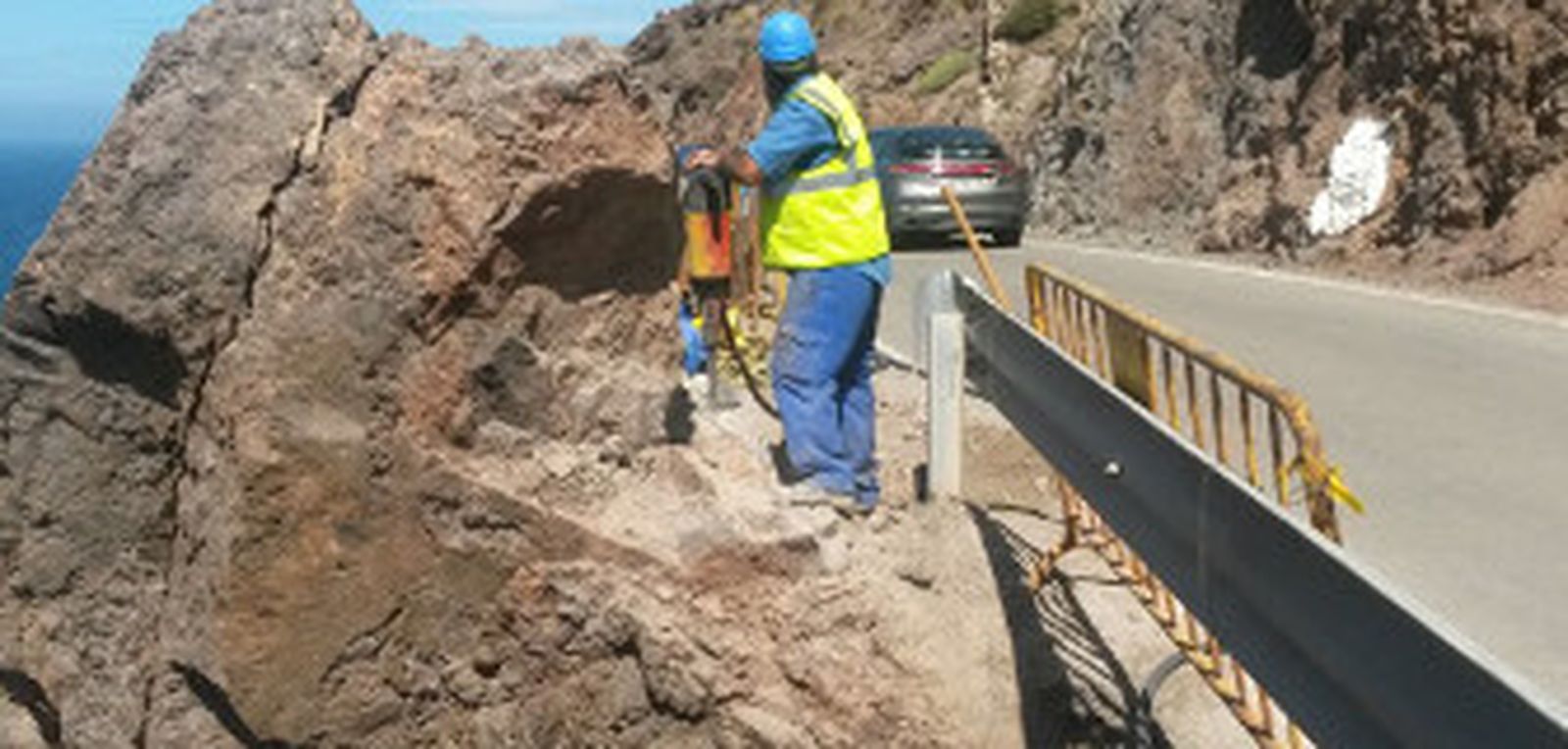 Diputación inicia las obras de la rotonda de La Fabriquilla en la carretera del Faro de Cabo de Gata